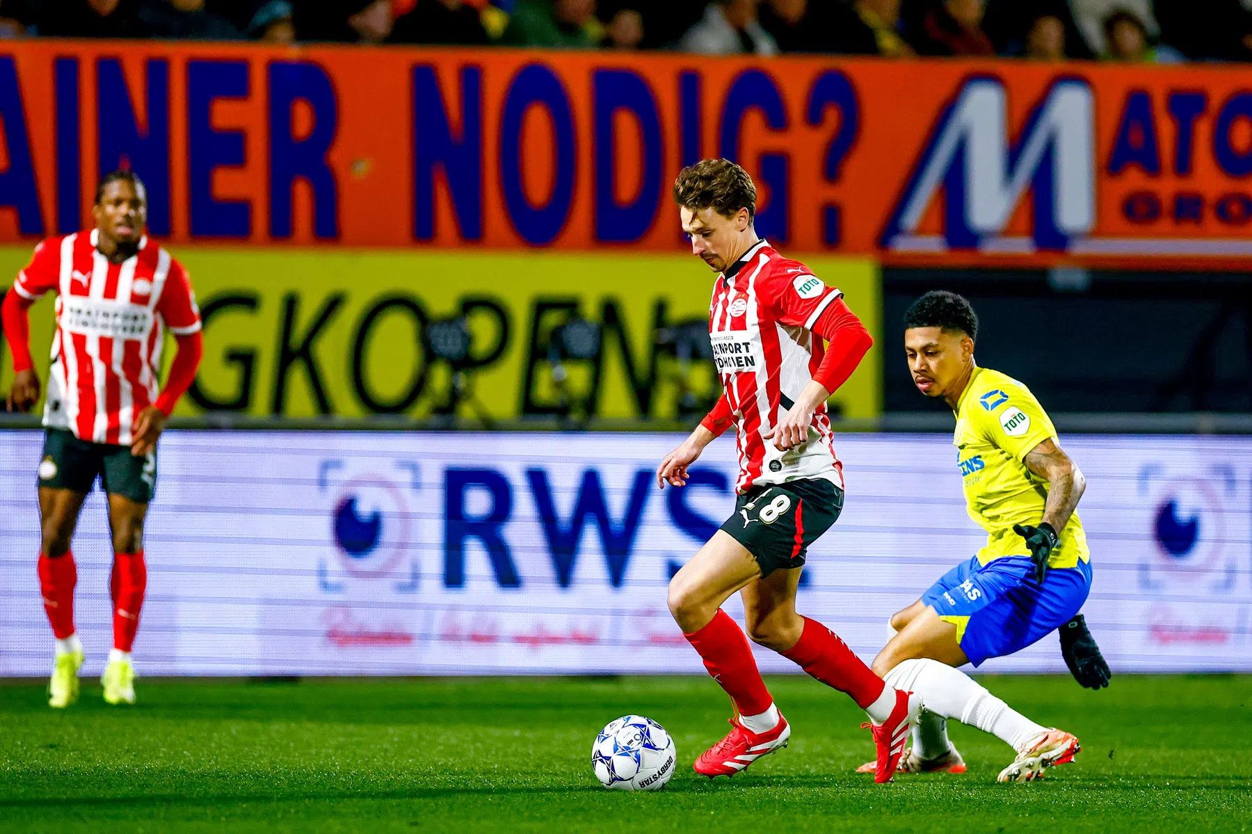 PSV legt druk bij Ajax: 'Alle vertrouwen dat wij laatste acht duels winnen'