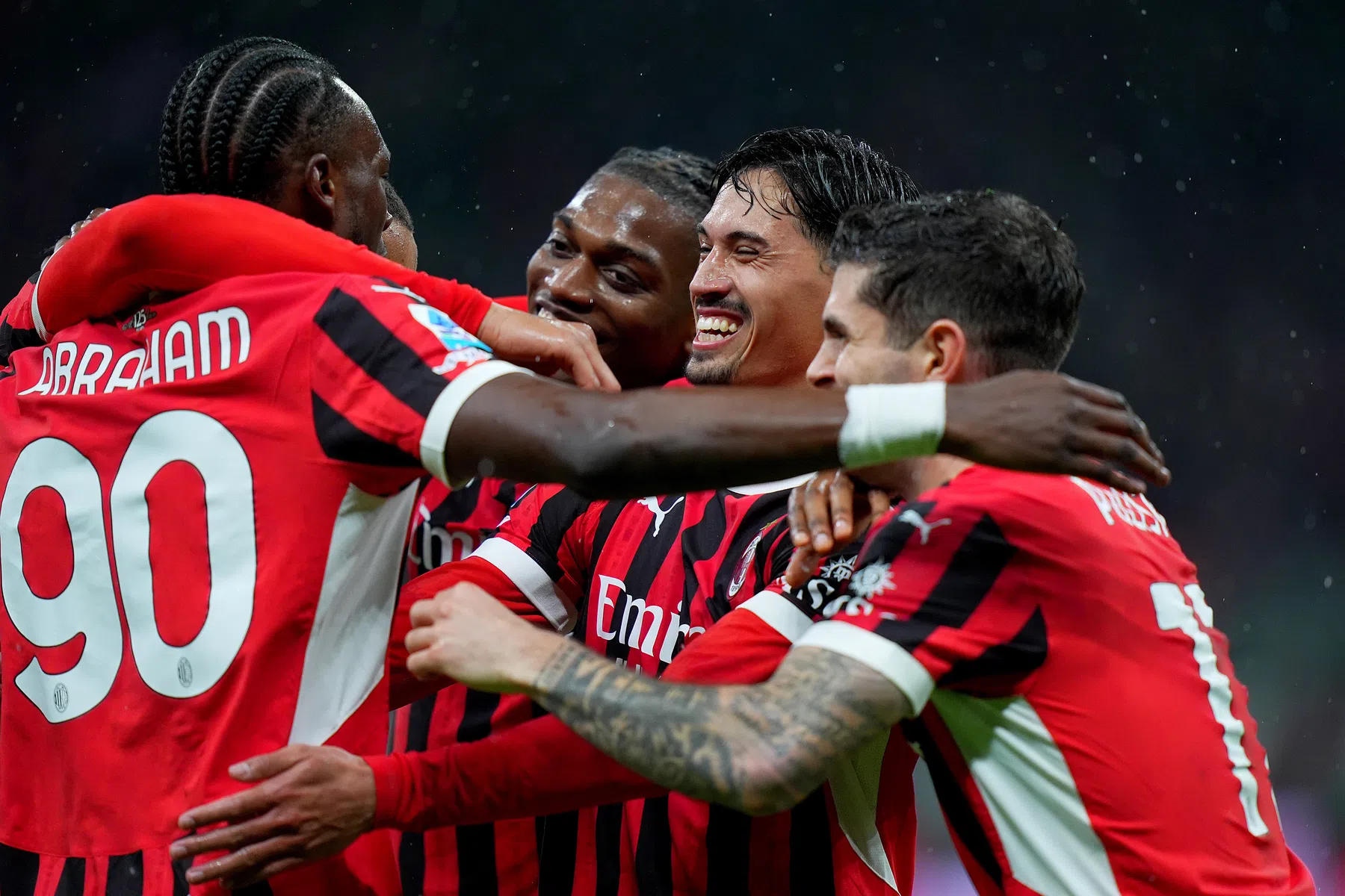 In topvorm naar Oranje: Reijnders grijpt absolute hoofdrol bij AC Milan