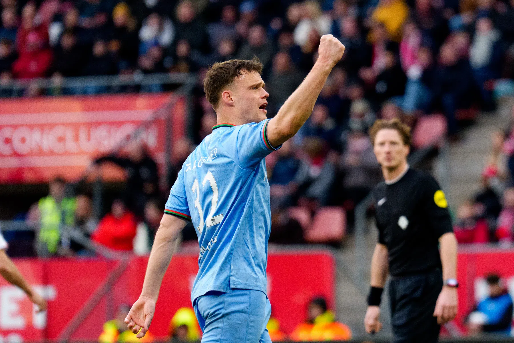 Van Crooij lacht om 'intimidatie' FC Utrecht: 'Word ik niet warm of koud van'