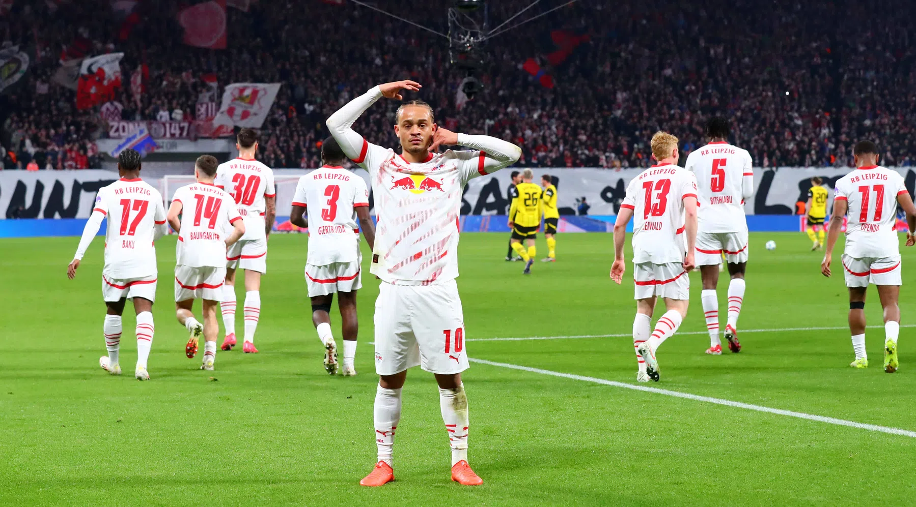 Xavi Simons blij met glansrol tegen Dortmund: 'Ik wil geschiedenis schrijven'