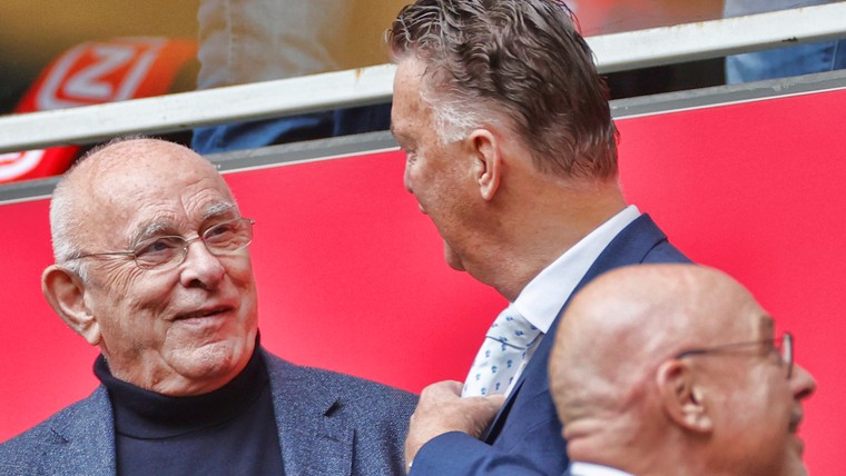 Van Praag over doel Ajax: 'Enige opdracht die we gaven was tweede worden'