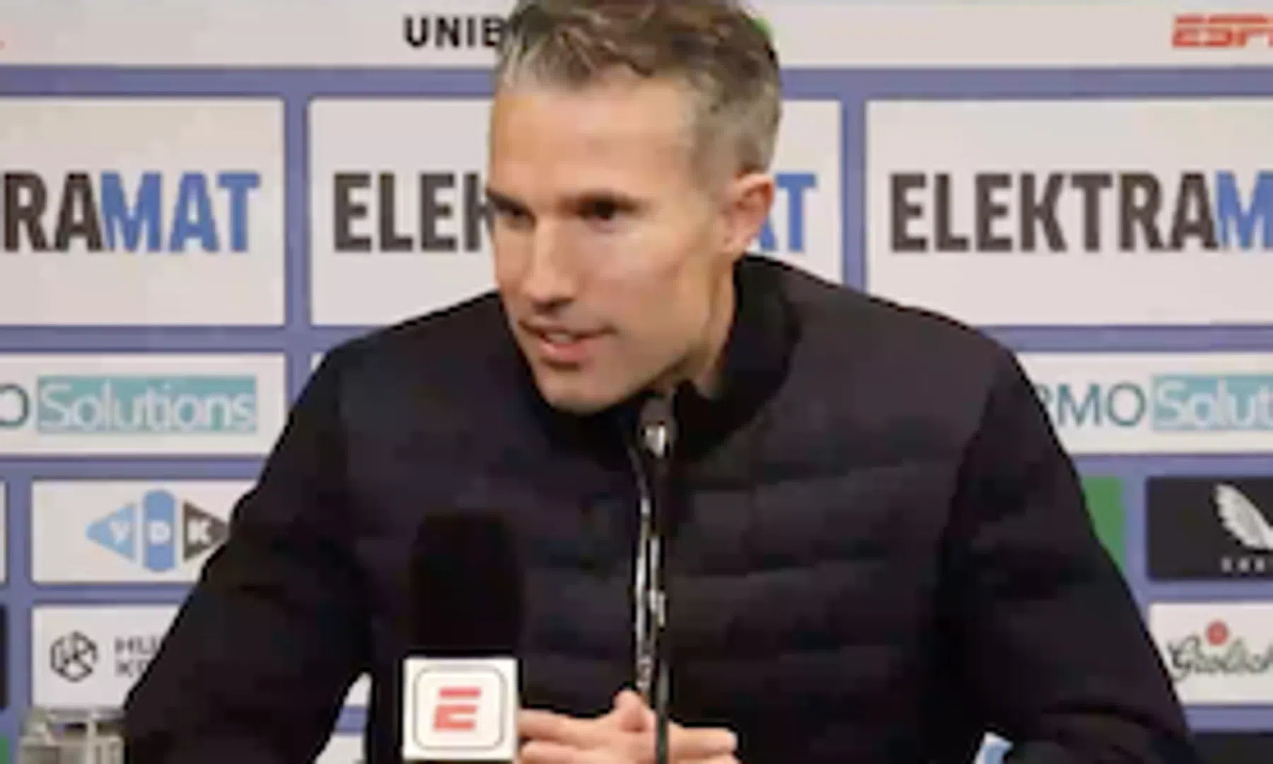 Van Persie geniet bij Feyenoord van Moder: 'Eigenlijk spot hij met alle wetten'