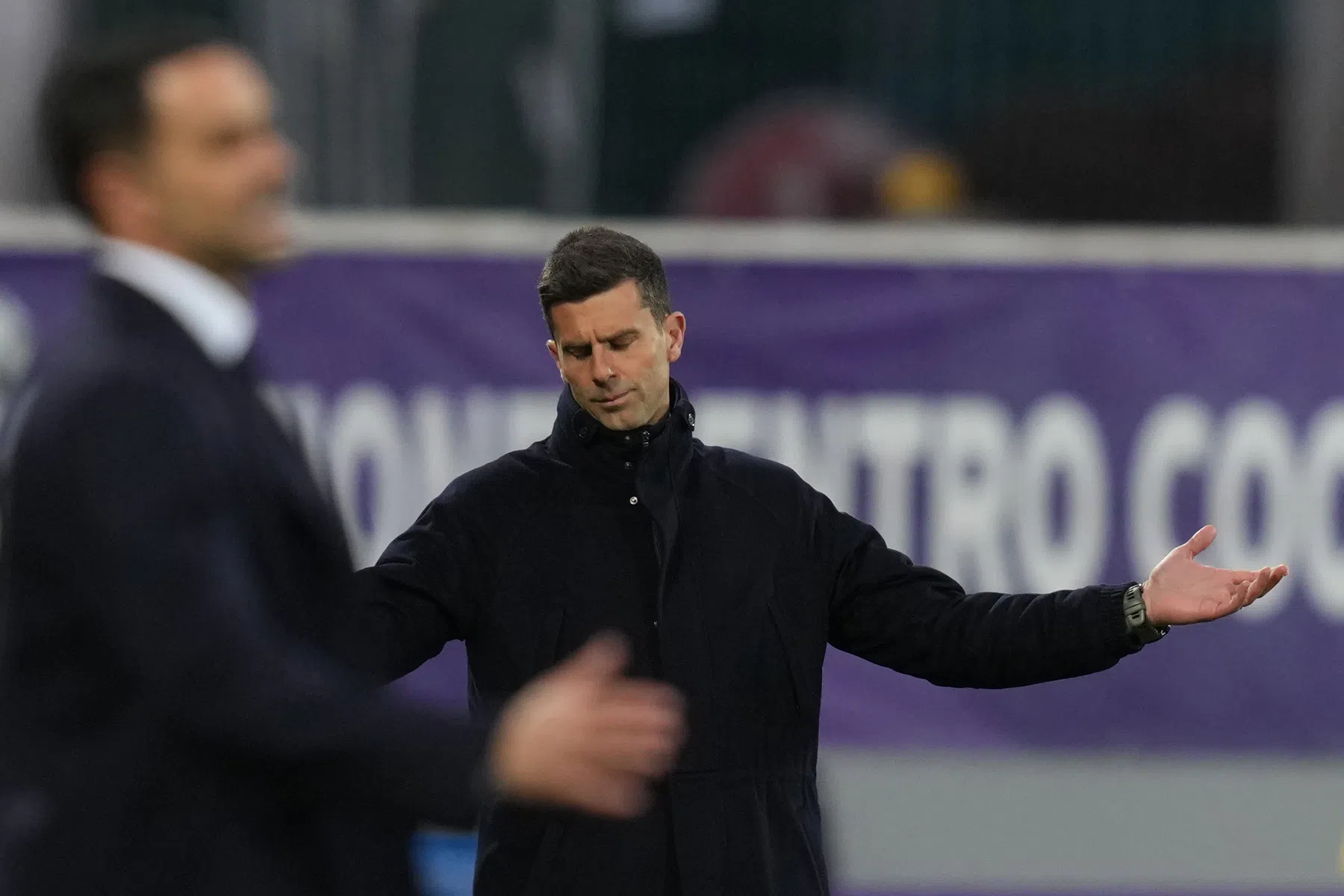 Van briesje tot ijzige kou: Motta wil van geen wijken weten bij Juve