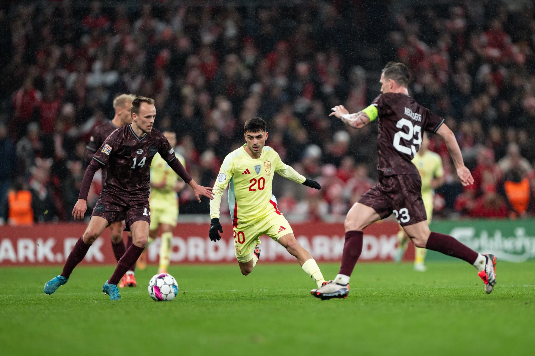 Koeman weet waar kansen liggen tegen 'speciaal' Spanje
