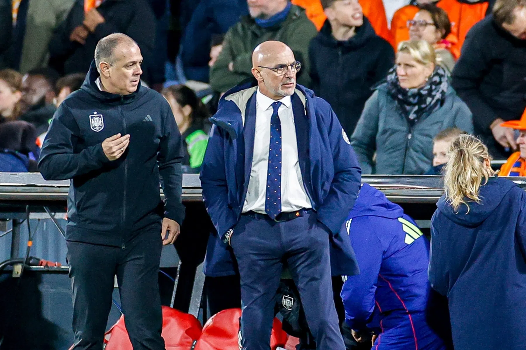 De La Fuente looft Oranje en debuterende Huijsen: 'Uitzonderlijk goed'