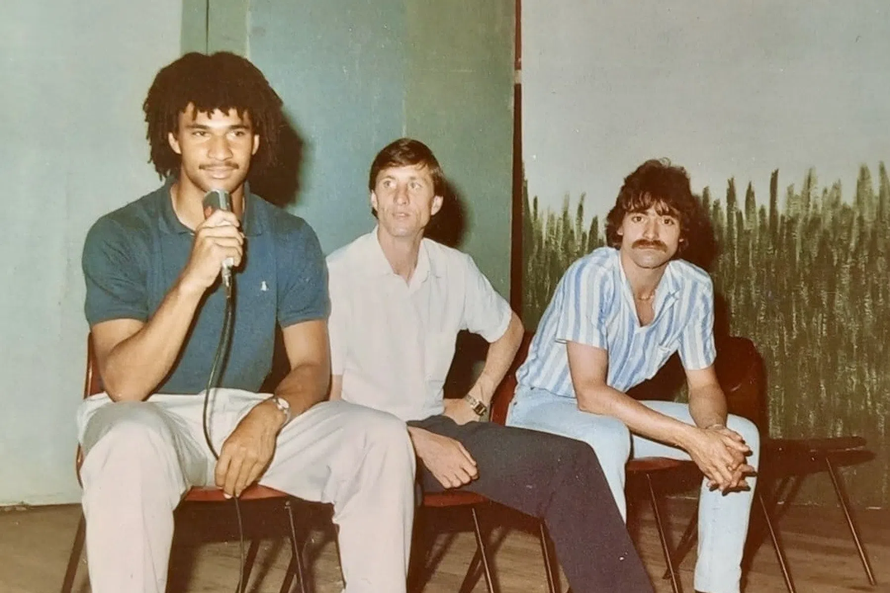 Toen Johan Cruijff de Nederlandse School in Jakarta op stelten zette