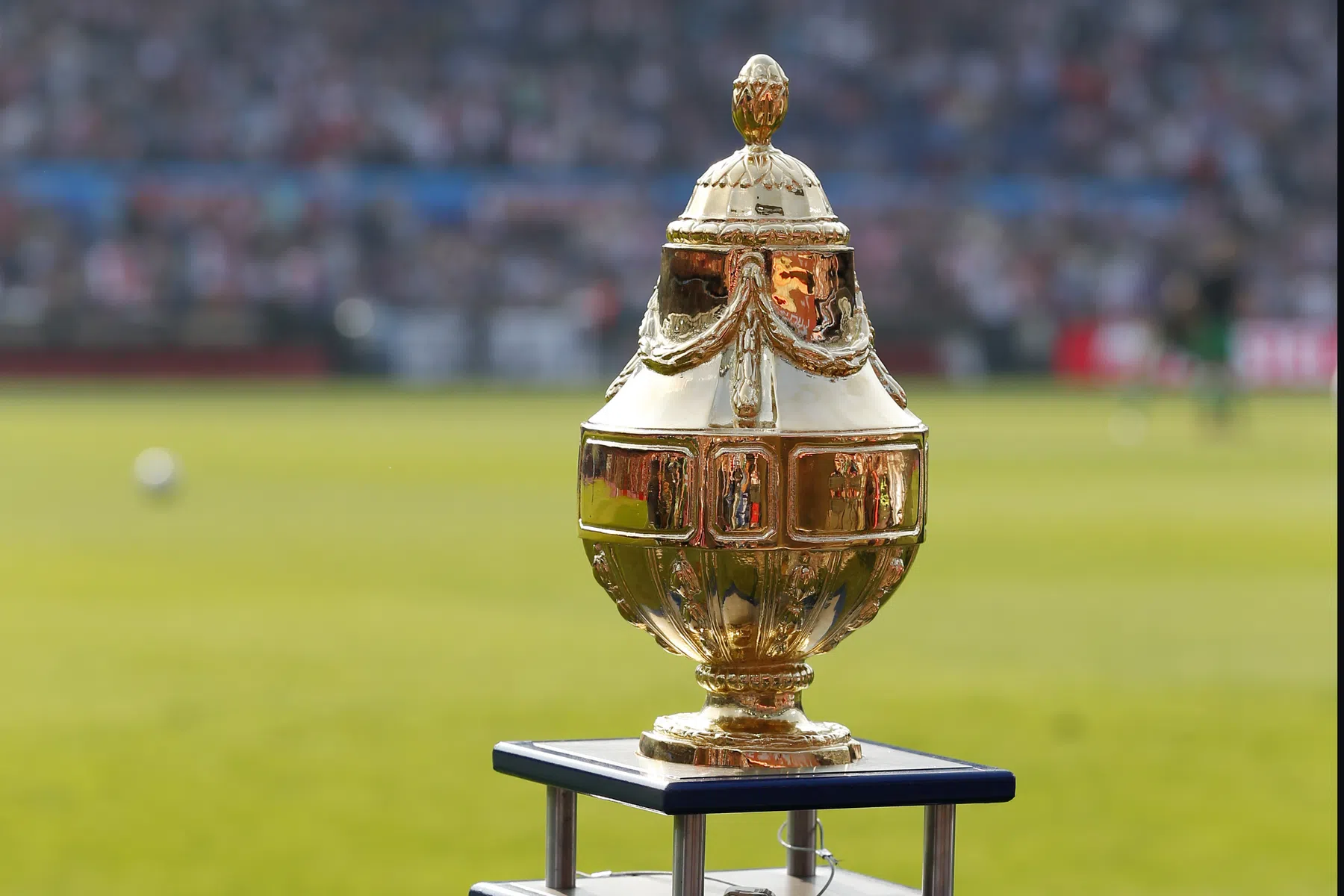 Kaartverkoop bekerfinale gaat hard, AZ-vakken al uitverkocht