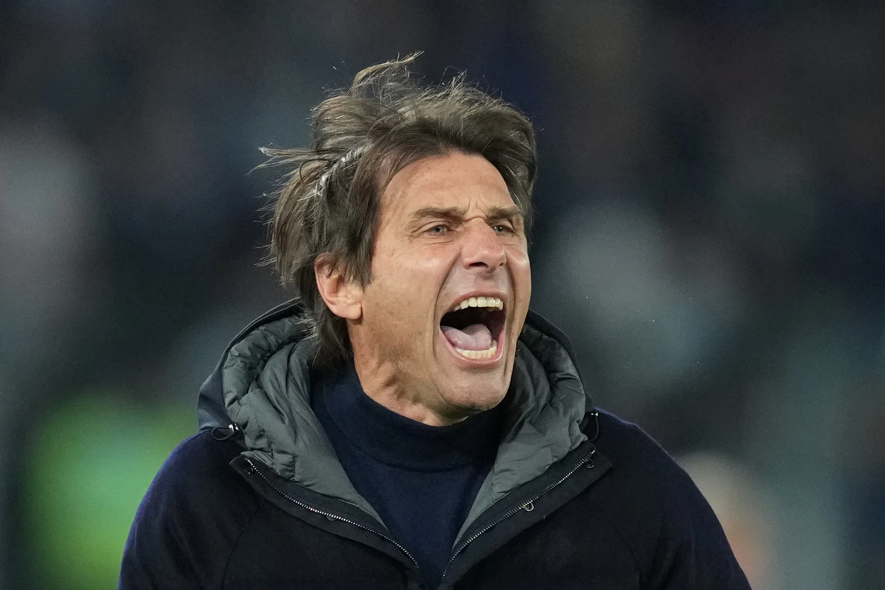 'Juventus en AC Milan markeren Conte als doelwit nummer één'
