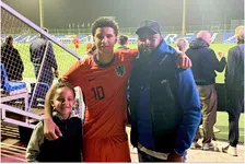 Thumbnail for article: Vader en zoon Agustien: 'Ik wil hem behoeden voor mijn fouten'