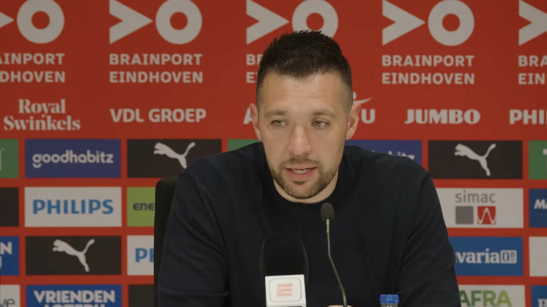 Farioli heeft mooie complimenten over voor Ajax-selectie