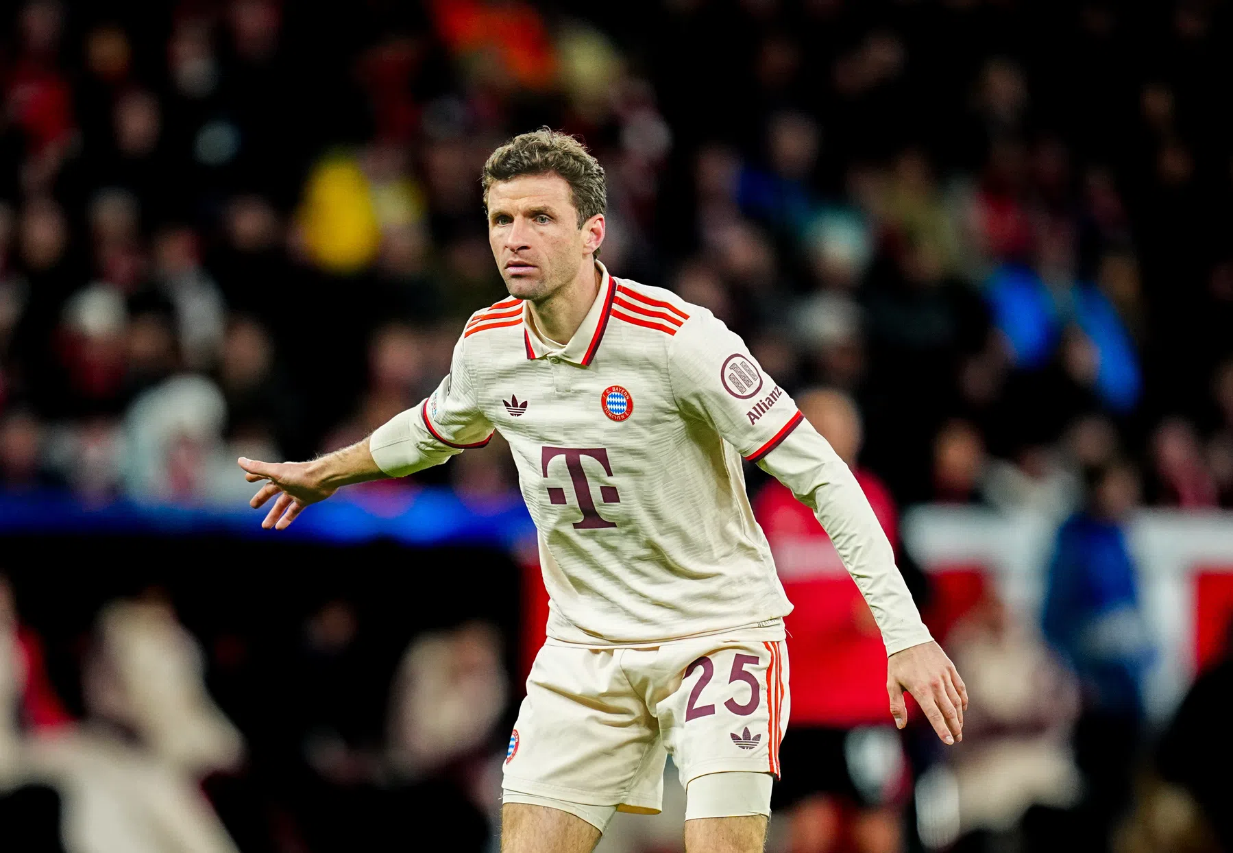 Matthäus adviseert Müller om afstand te nemen van Bayern München