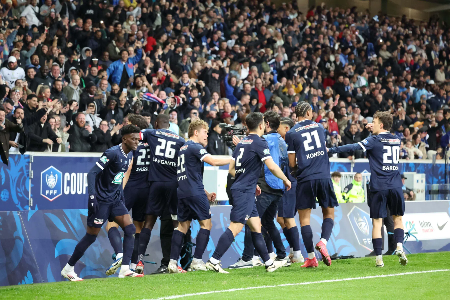 Dunkerque jaagt PSG stuipen op het lijf maar loopt finale mis