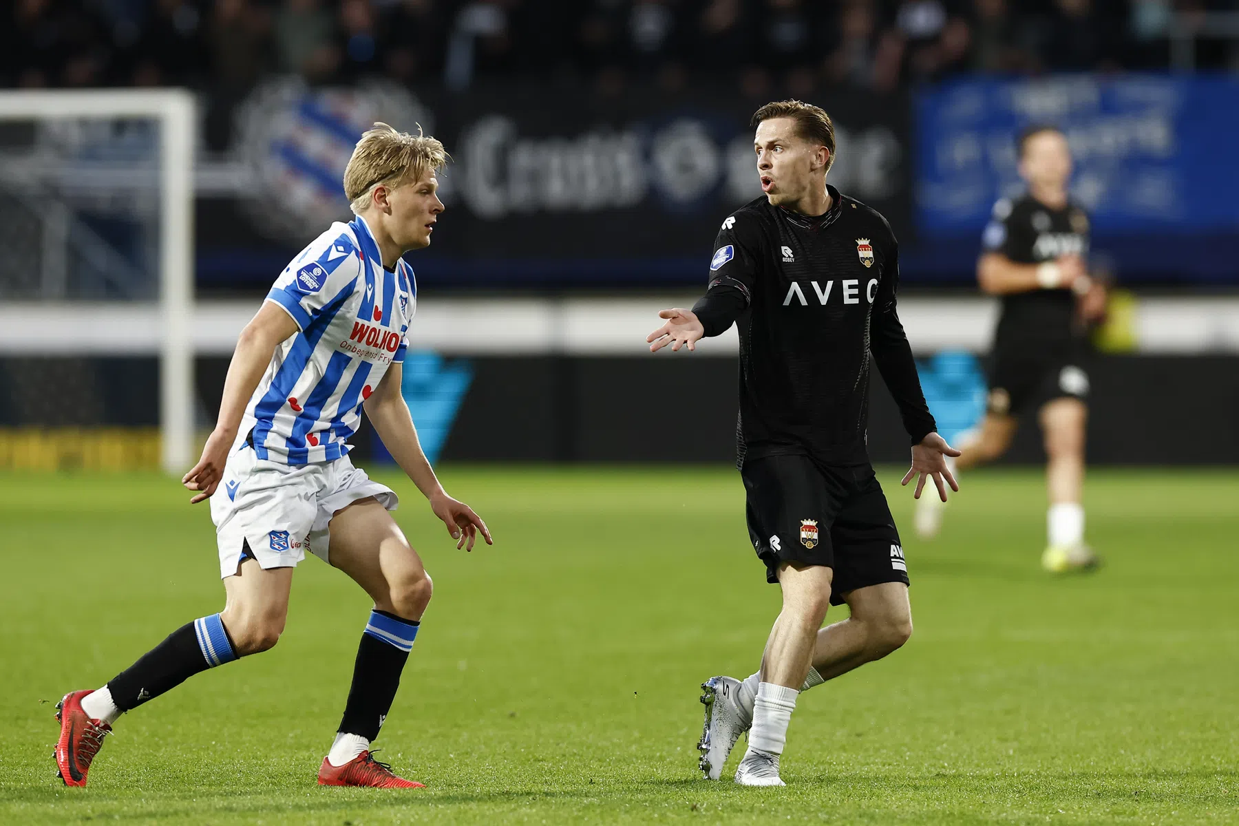 Lof voor Heerenveen-speler: 'Wil hem niet vergelijken met iemand van Barça, maar…'