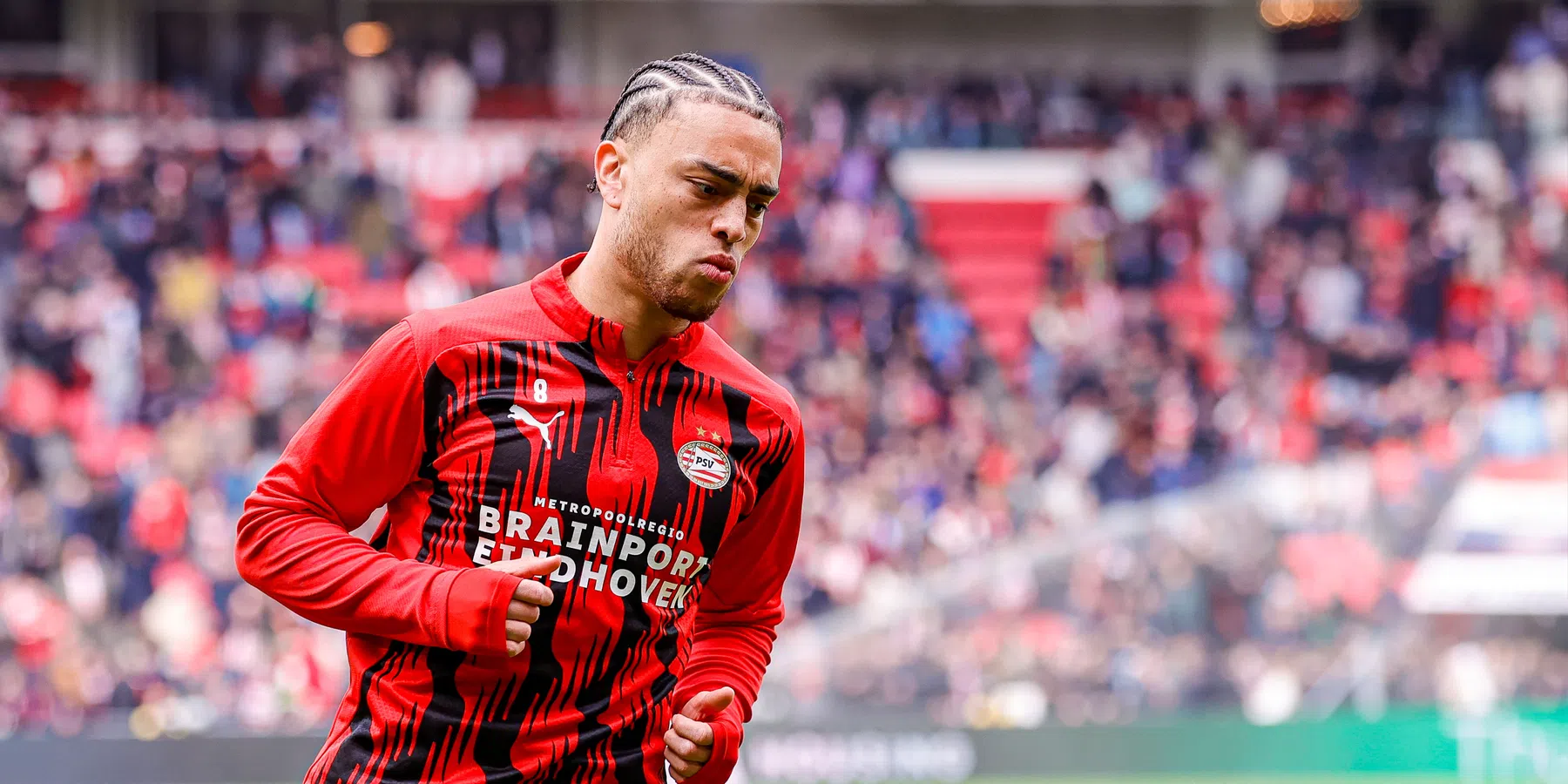 PSV zonder Dest en Schouten in Groningen, Tillman aan de aftrap