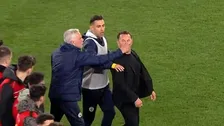 Thumbnail for article: Mourinho hoort straf na knijpincident in bekerduel met Galatasaray