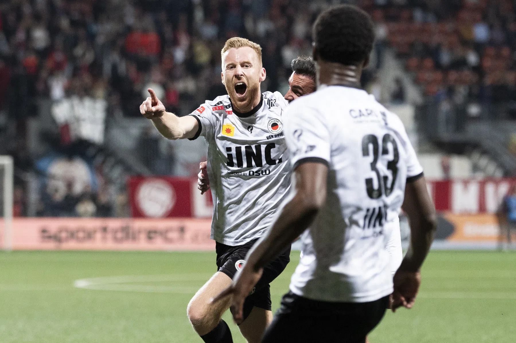 Invaller Van Duinen over winnende goal: 'Apetrots dat ik bij Excelsior speel'