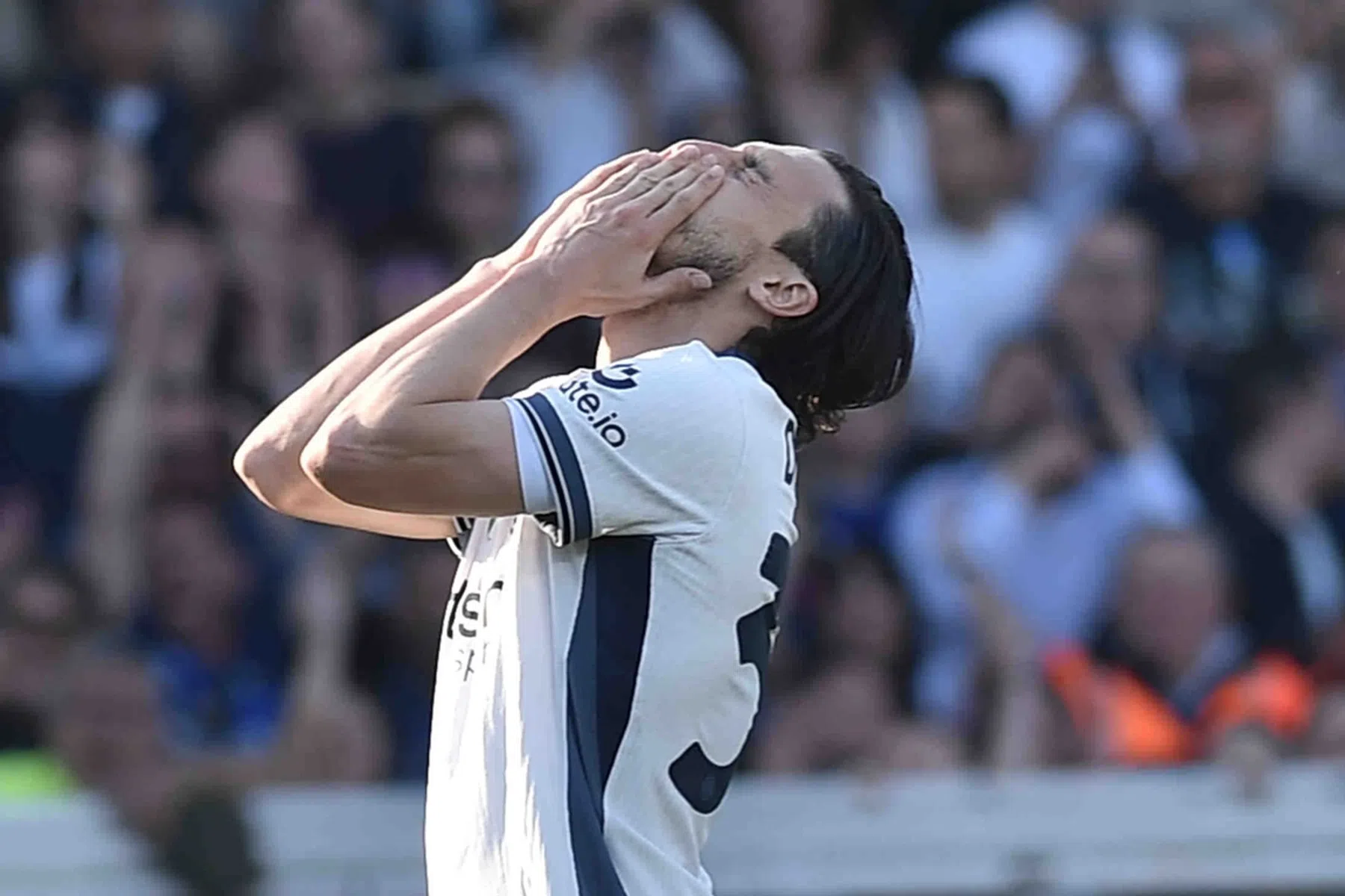 Inter laat voorsprong uit handen glippen en geeft Napoli hoop