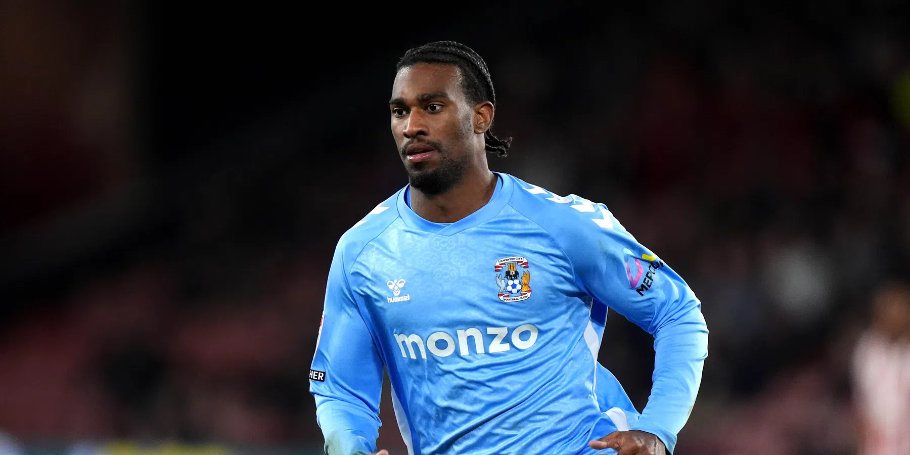 Ex-VVV-spits slecht muur winnend Burnley, averij Sheffield en Leeds 