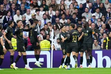 Thumbnail for article: Real Madrid verslikt zich in Valencia en loopt enorme deuk op in Spaanse titelrace