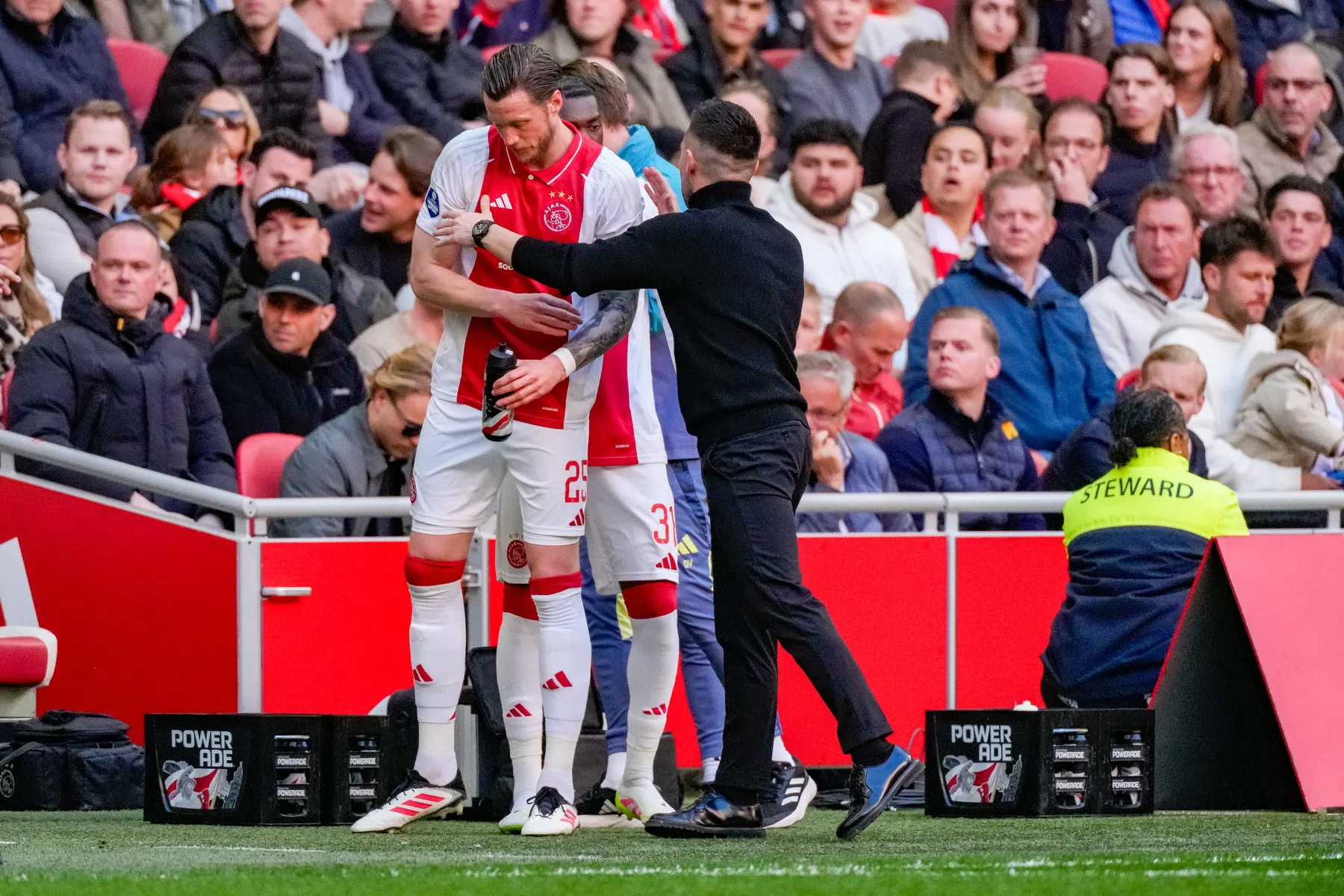 Weghorst terug bij Ajax: 'Ze hebben me niet nodig gehad'