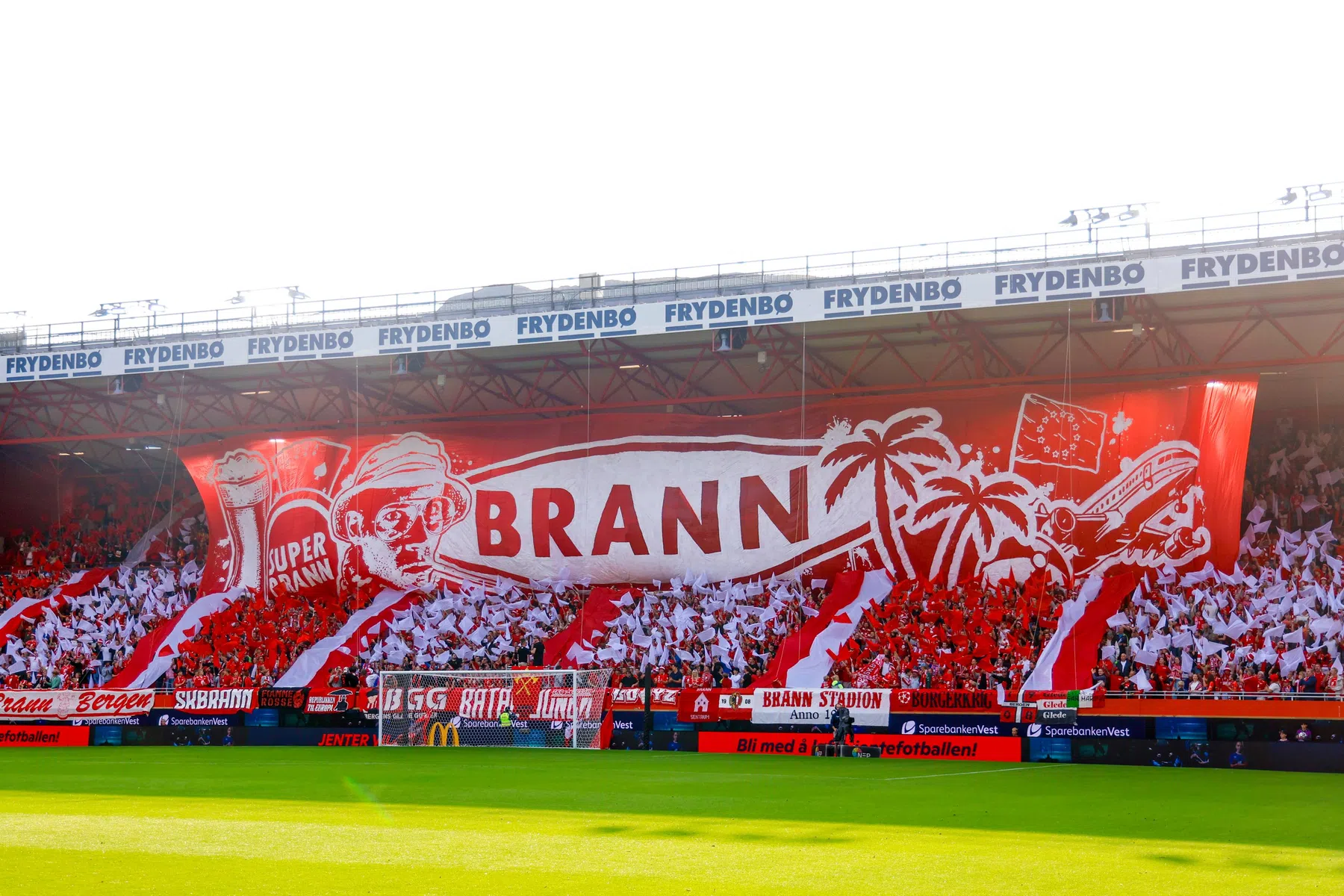 Brann wint zaak van UEFA: fans mochten 'UEFA-maffia' zingen