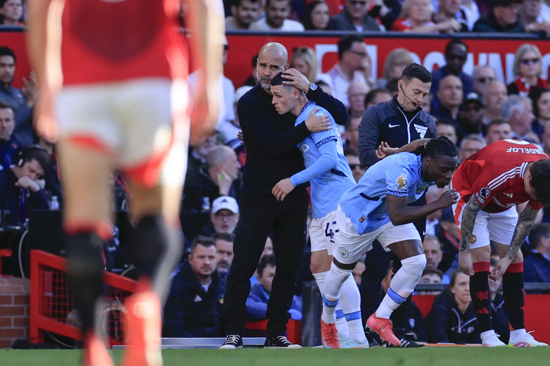 Guardiola verdedigt Foden en opent vuur op Man Utd-supporters