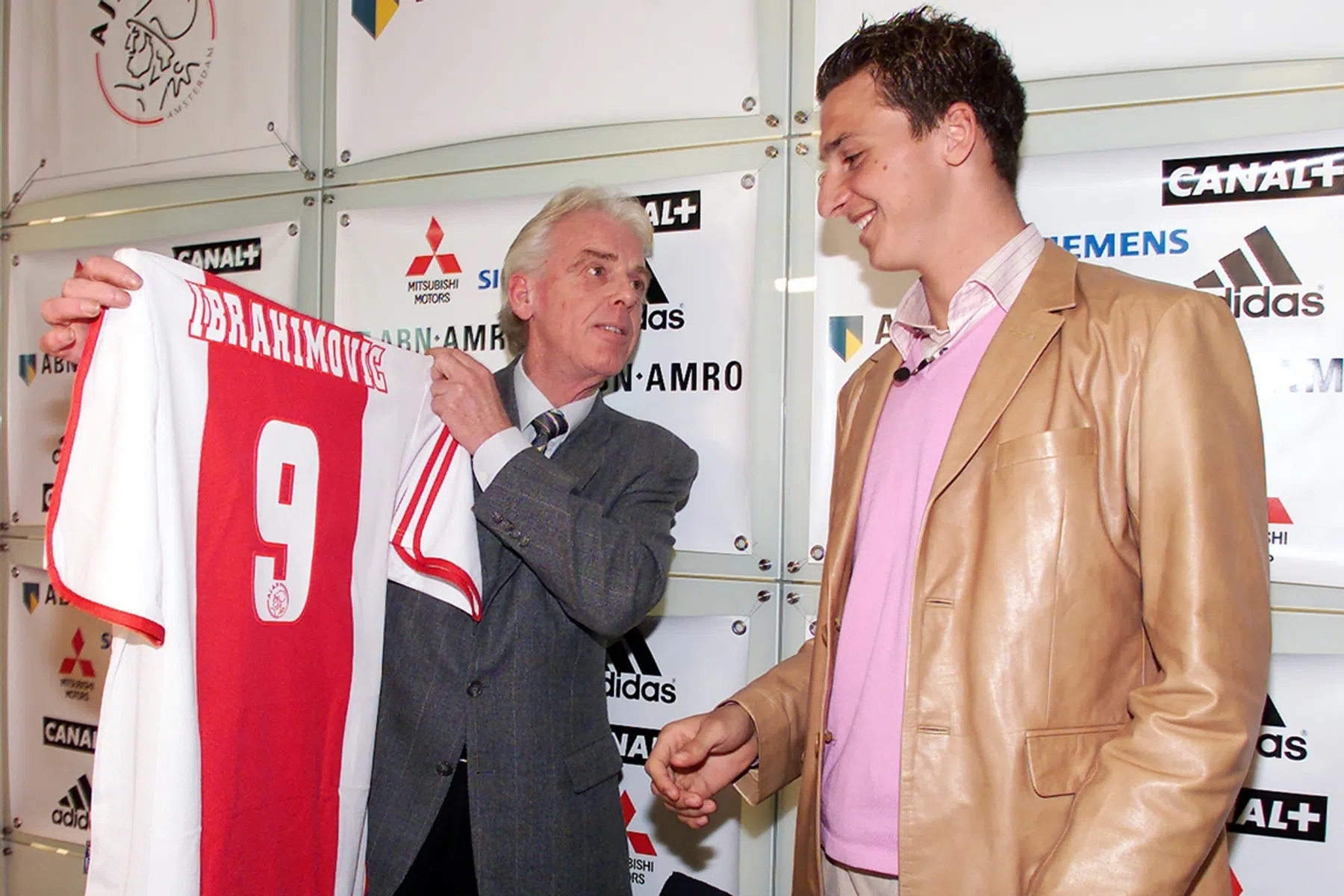 VI Rebound: De 'warme knuffel' van Zlatan Ibrahimovic voor Leo Beenhakker 