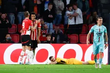 Thumbnail for article: PSV wervelt als vanouds tegen Almere en behoudt marge op Feyenoord