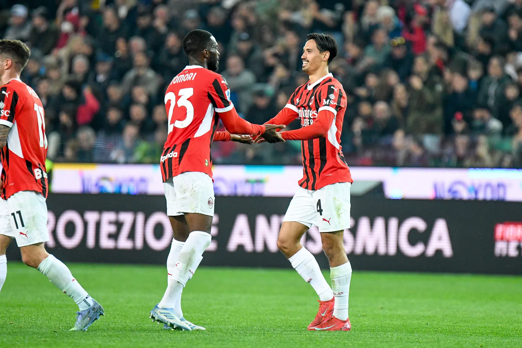 Reijnders treedt met dubbele cijfers bij AC Milan in voetsporen Van Basten