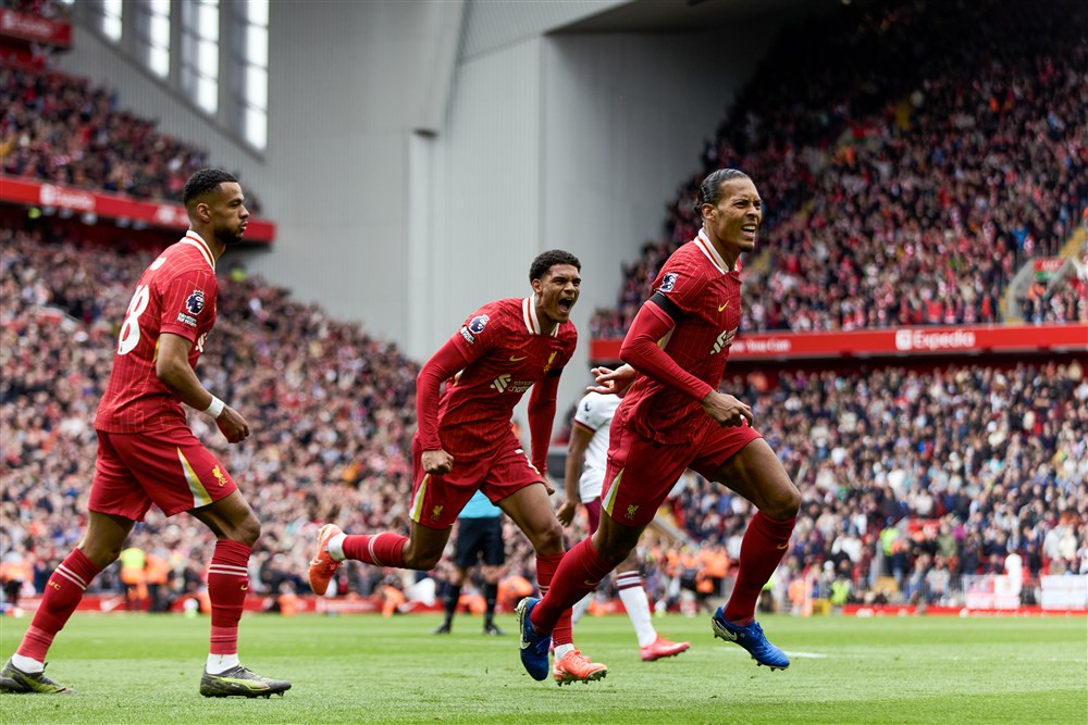 Liverpool kruipt naar titel: 'Niveau ligt zo dicht bij elkaar'