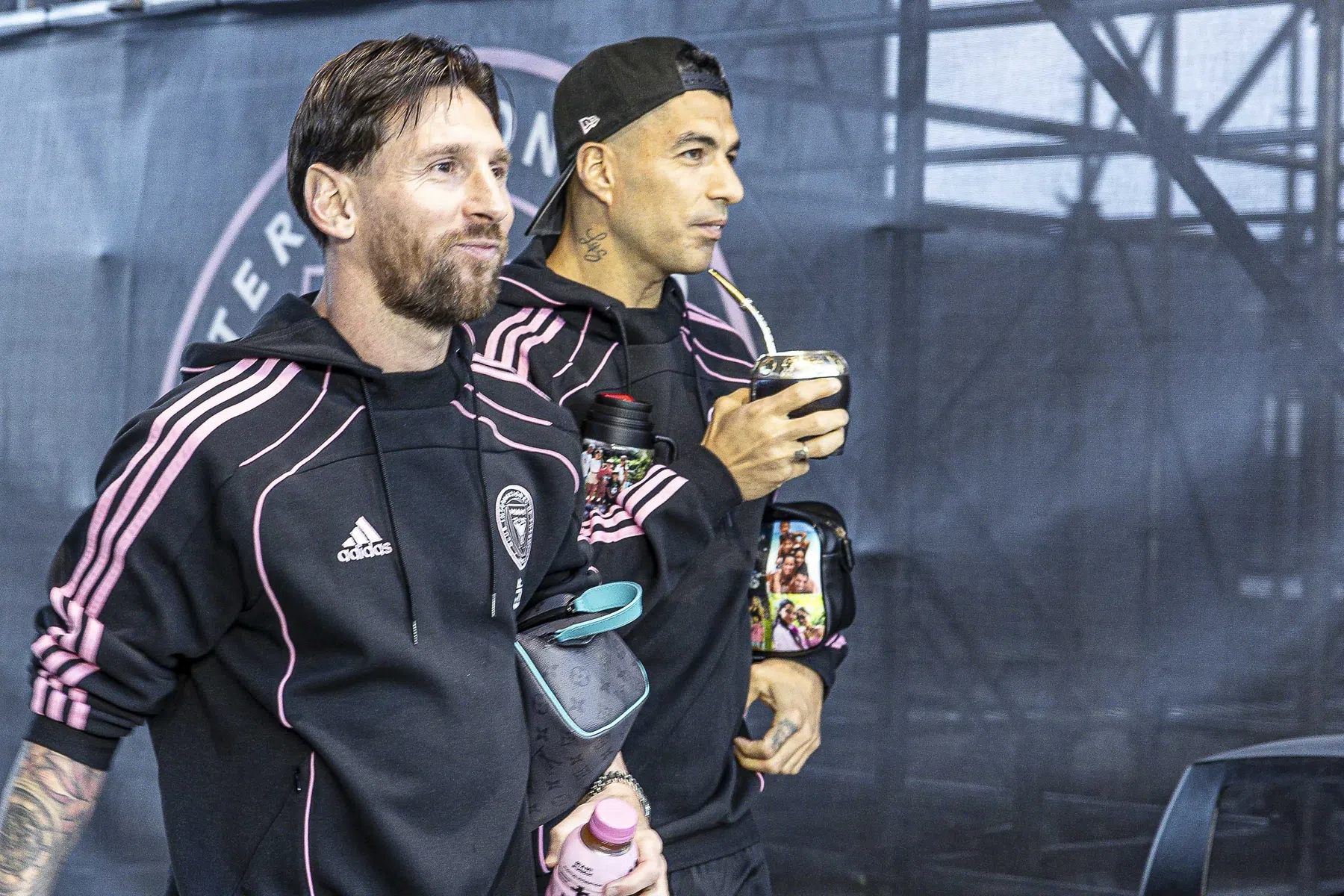 Suárez gaat in op pensioenvraag over Messi: 'Hij is er nog niet klaar voor'