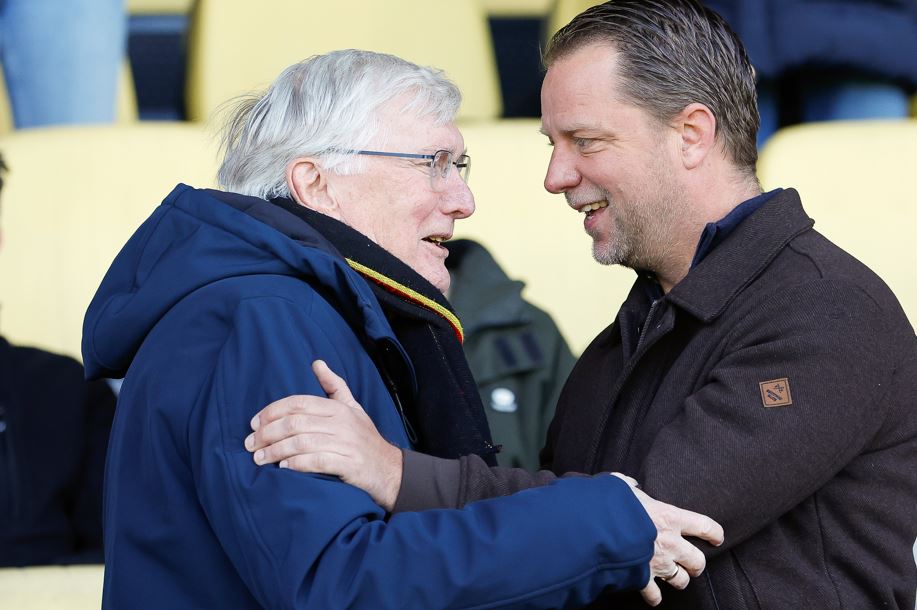 Go Ahead bekroont vijftig jaar clubliefde: icoon mag KNVB-beker uitreiken