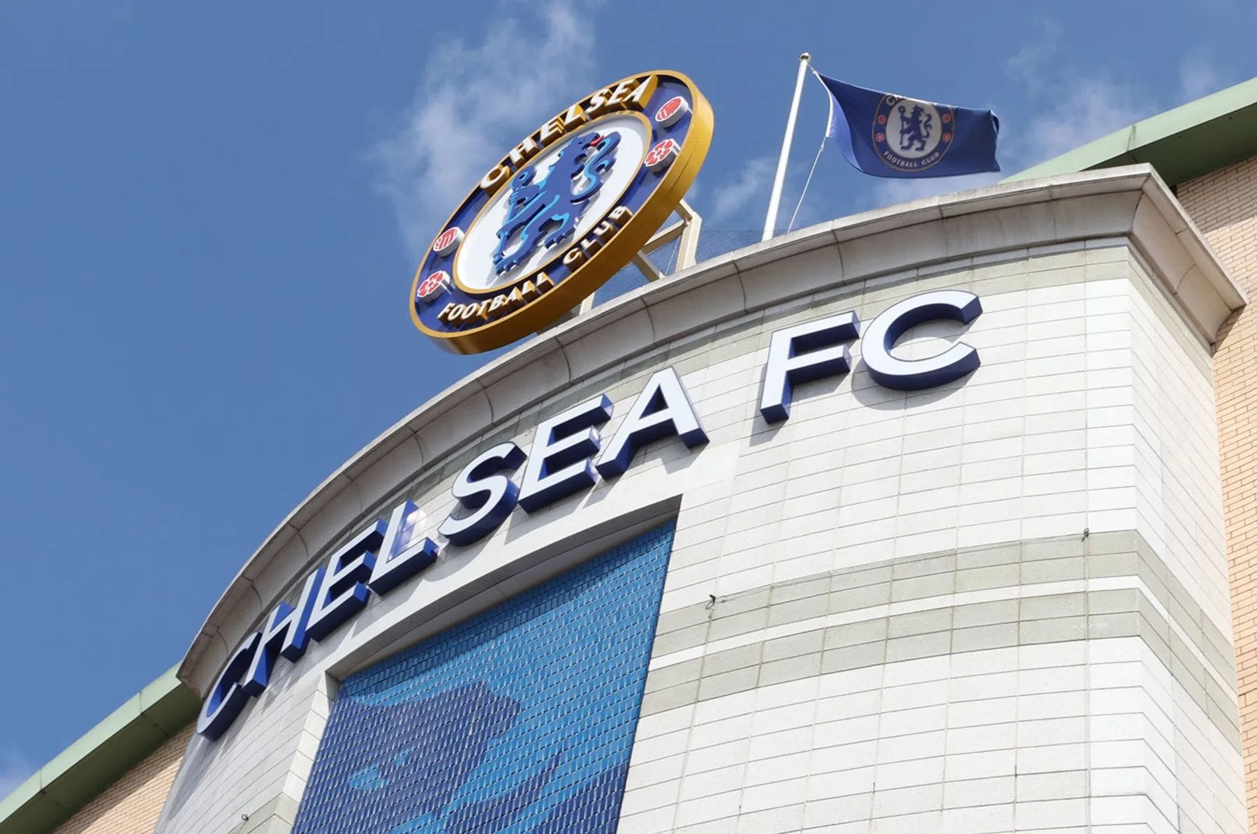 Nieuwe financiële schijnbeweging Chelsea: vrouwenteam aan jezelf verkopen