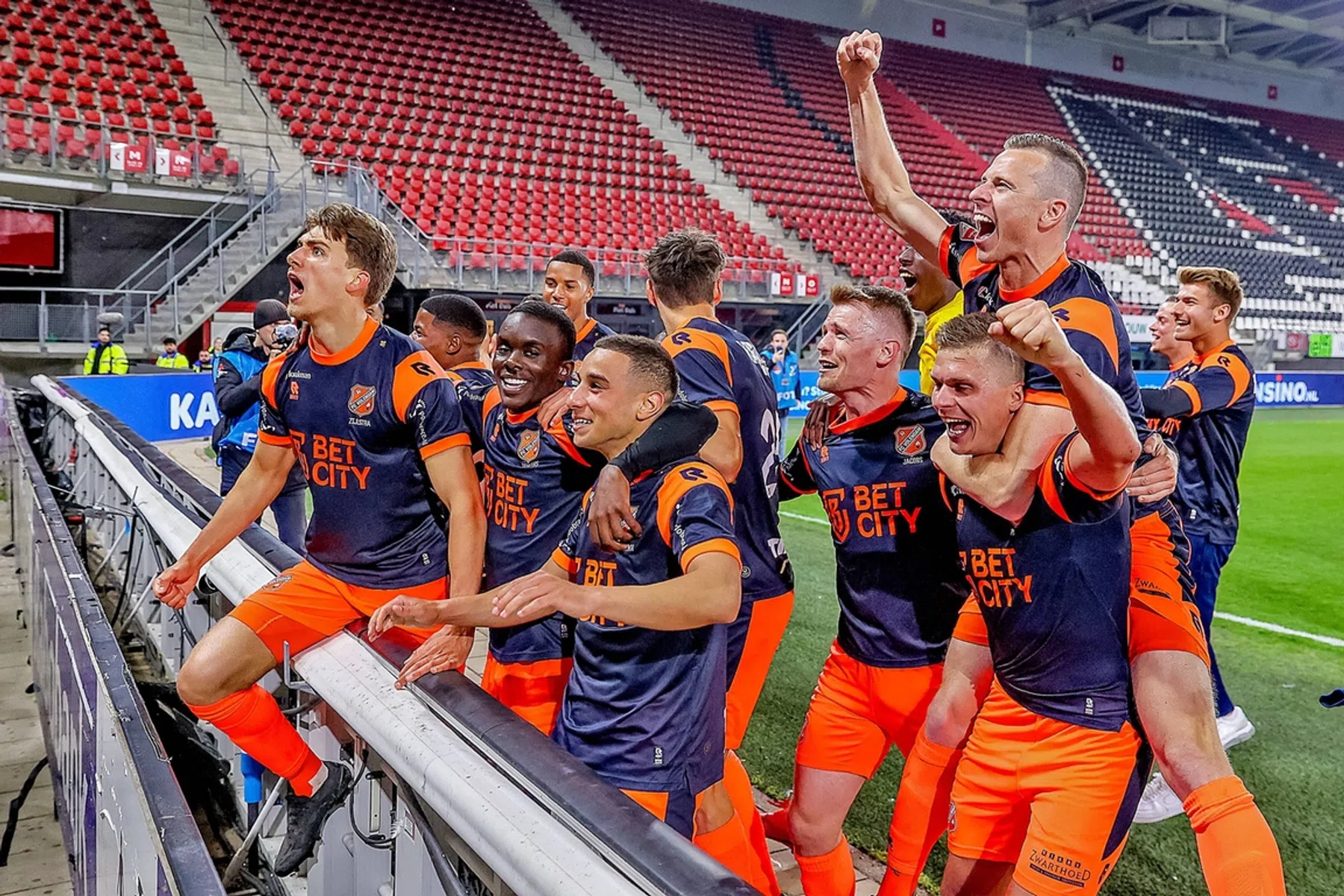 Guess who's back: wie anders dan Volendam 