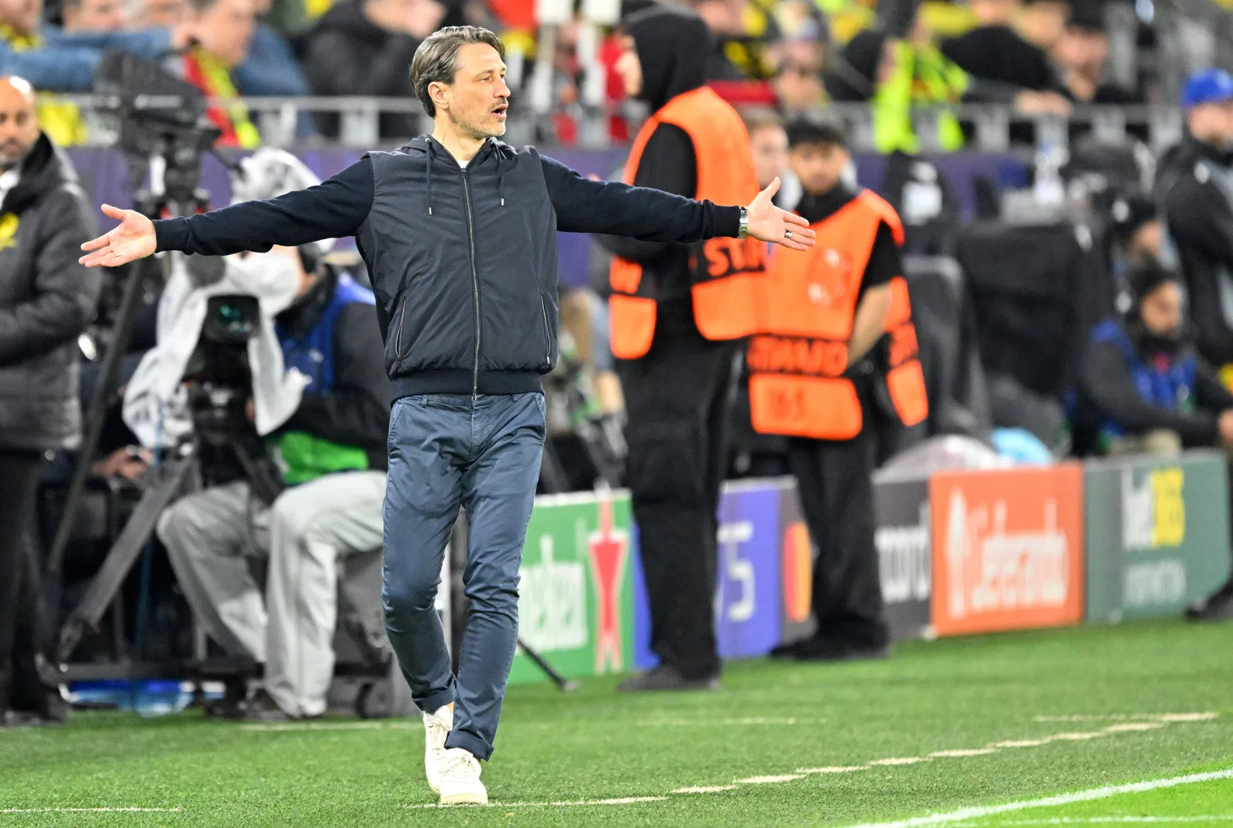 CL-uitschakeling Borussia Dortmund roept vragen op over spel in Bundesliga