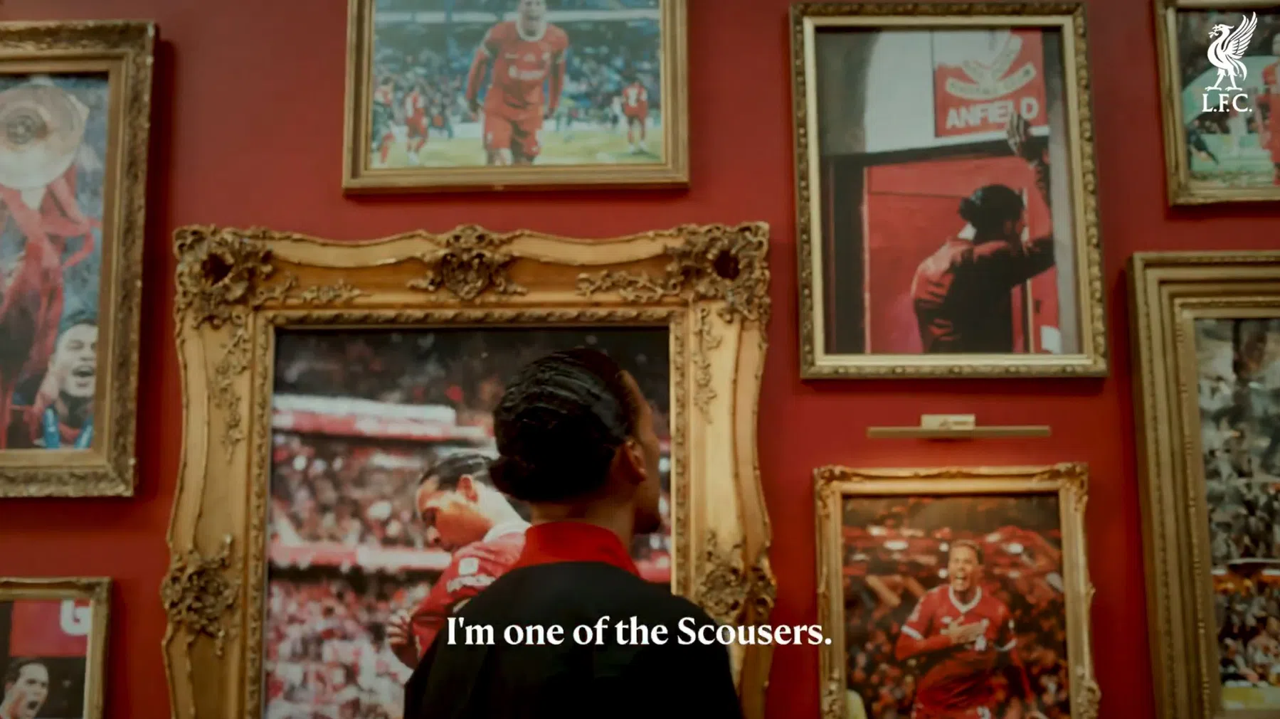 Prachtige video: Van Dijk vertelt waarom hij bij Liverpool blijft