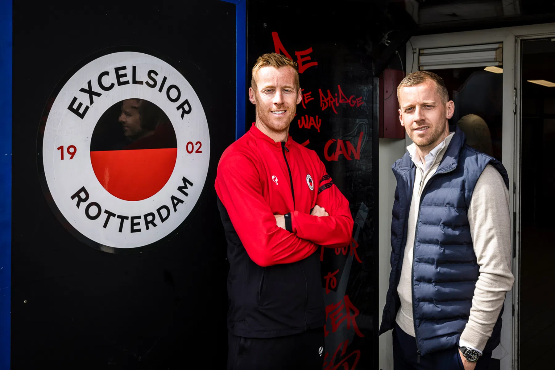 Twee broers, één doel: Niels en Mike van Duinen jagen op promotie met Excelsior