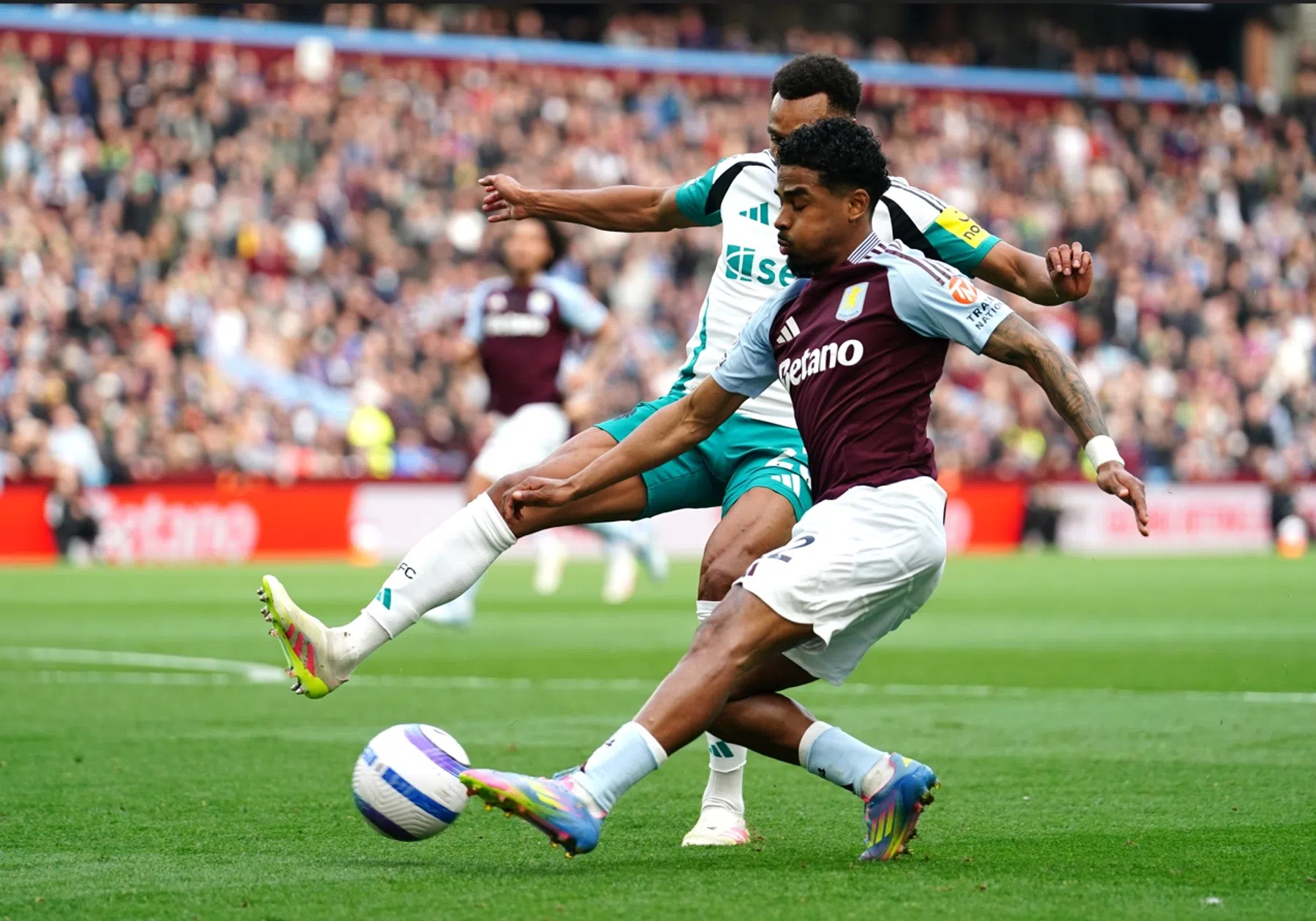 Maatsen helpt Villa aan kostbare zege op weg naar nieuw CL-avontuur