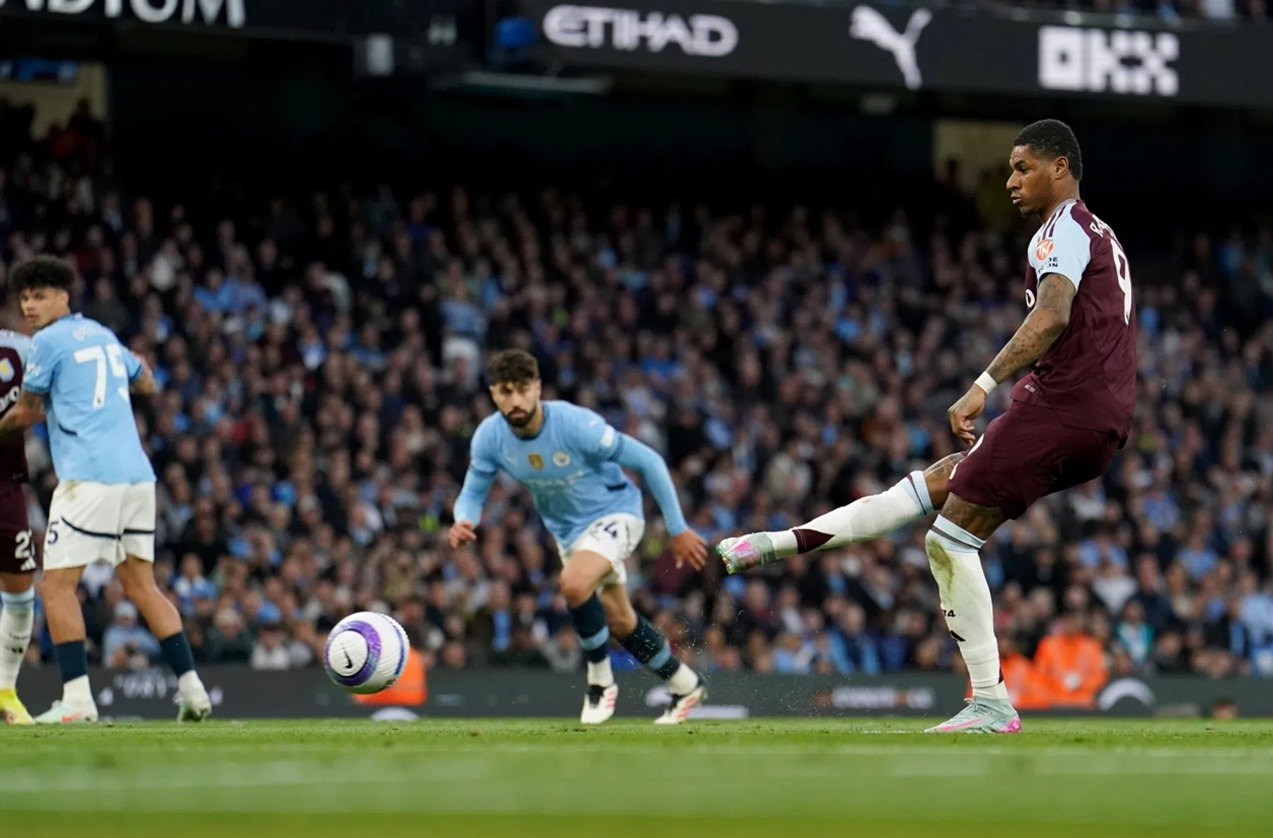 Rashford wederom geprezen: 'Hij was een nachtmerrie voor de City-defensie'