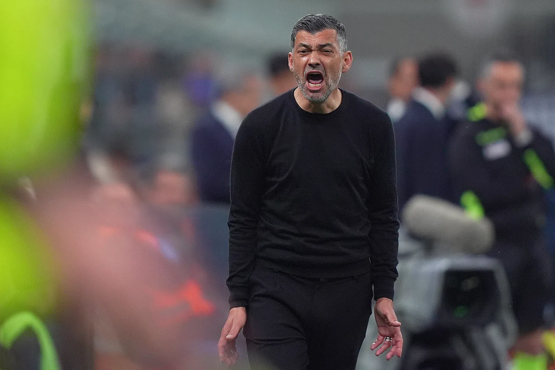 Conceição na klinkende derbyzege Milan: 'Vooral mijn vrouw is blij'