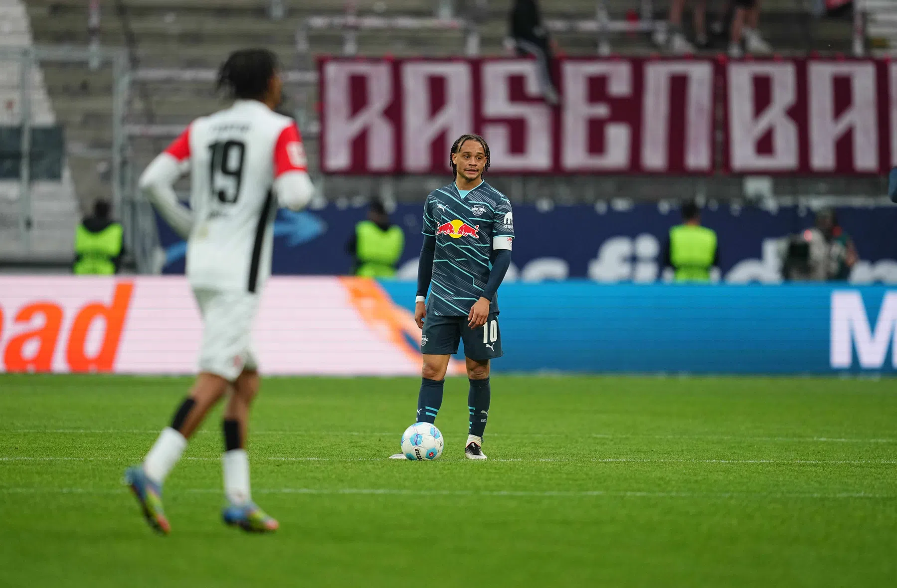 Aanvoerder Xavi Simons lijdt gevoelige nederlaag met RB Leipzig