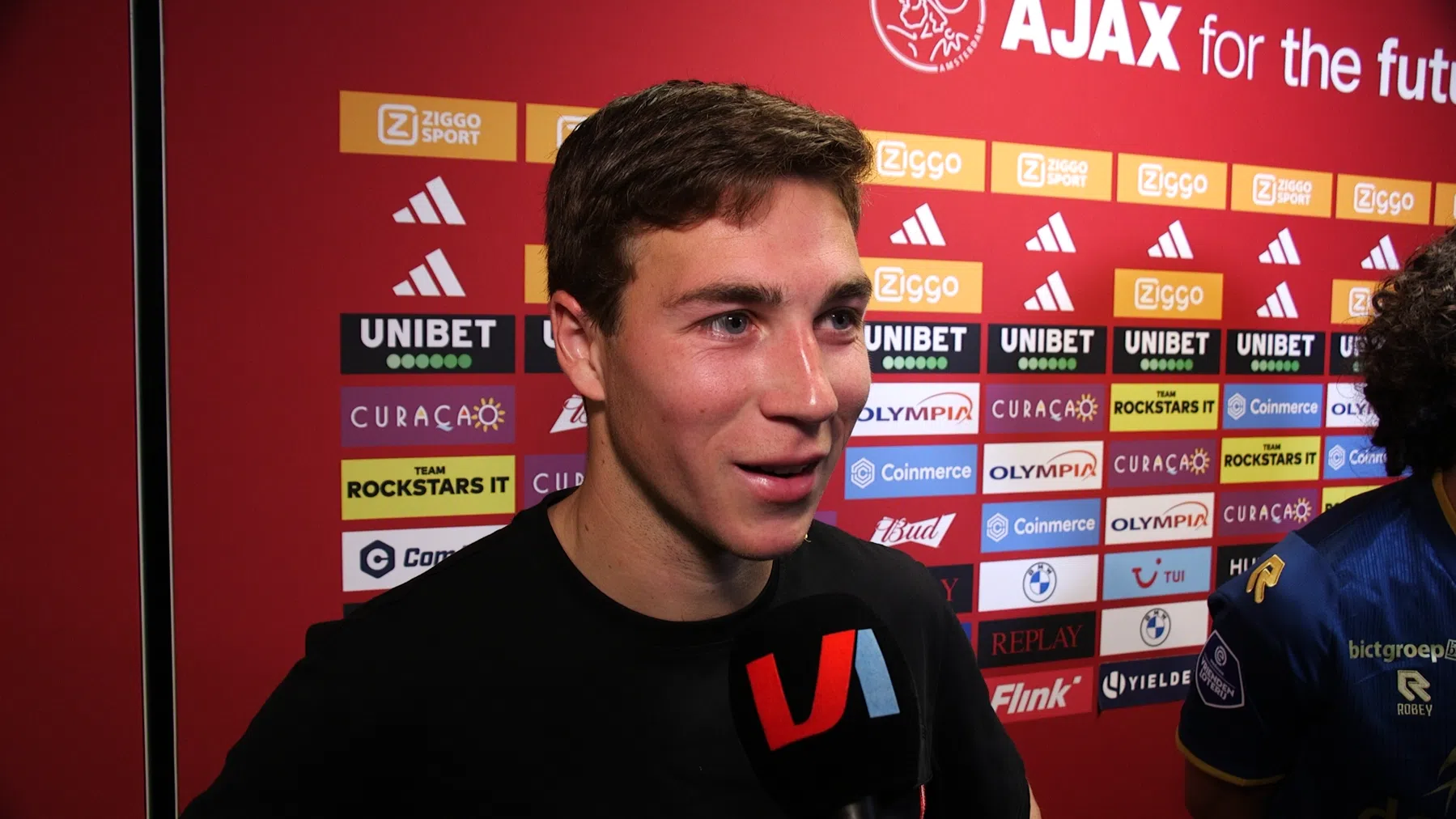 Eiting: 'Blijft speciaal om terug te keren, verwacht geen spannende titelstrijd'