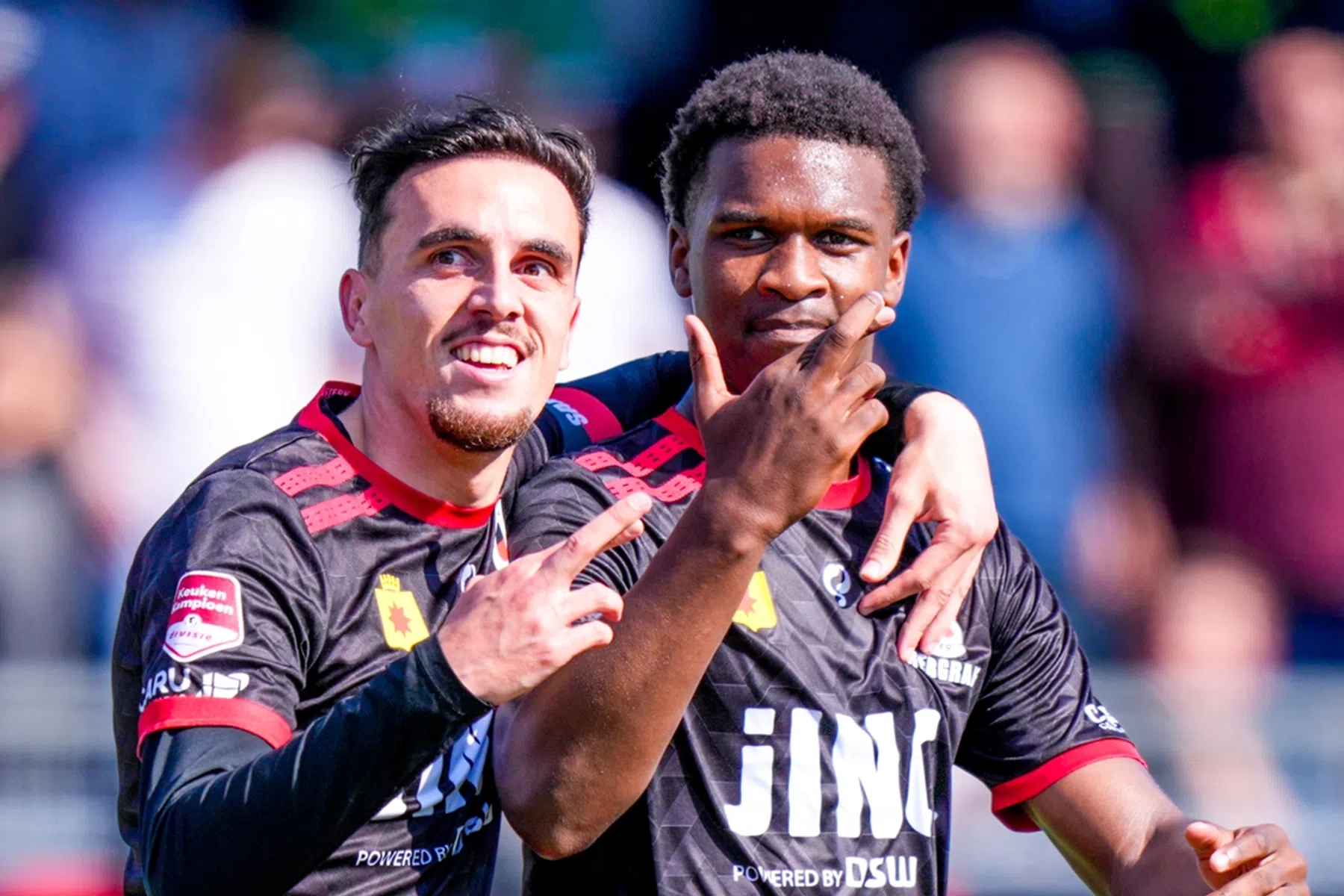 Excelsior zet reuzenstap naar Eredivisie en stelt Volendam-feest weer uit