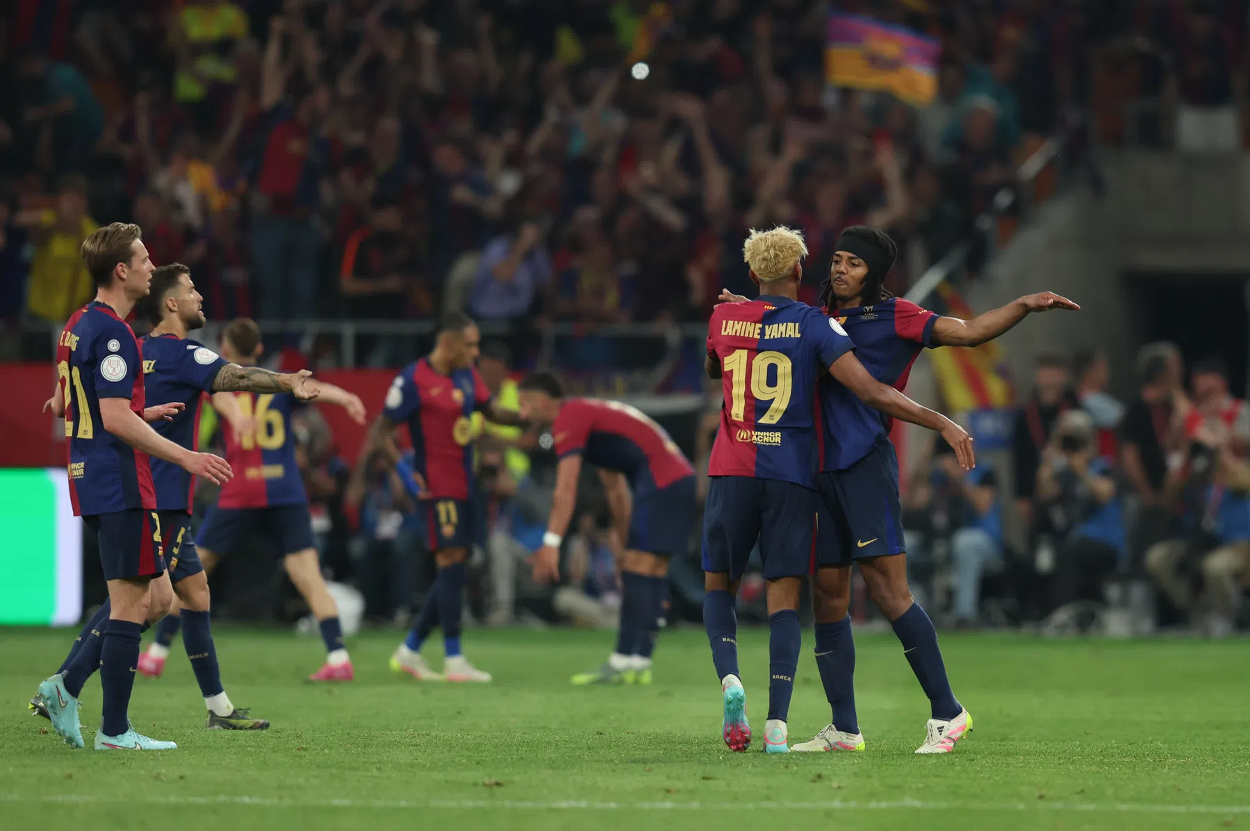 Barcelona sleept Copa del Rey binnen na Spaanse slijtageslag
