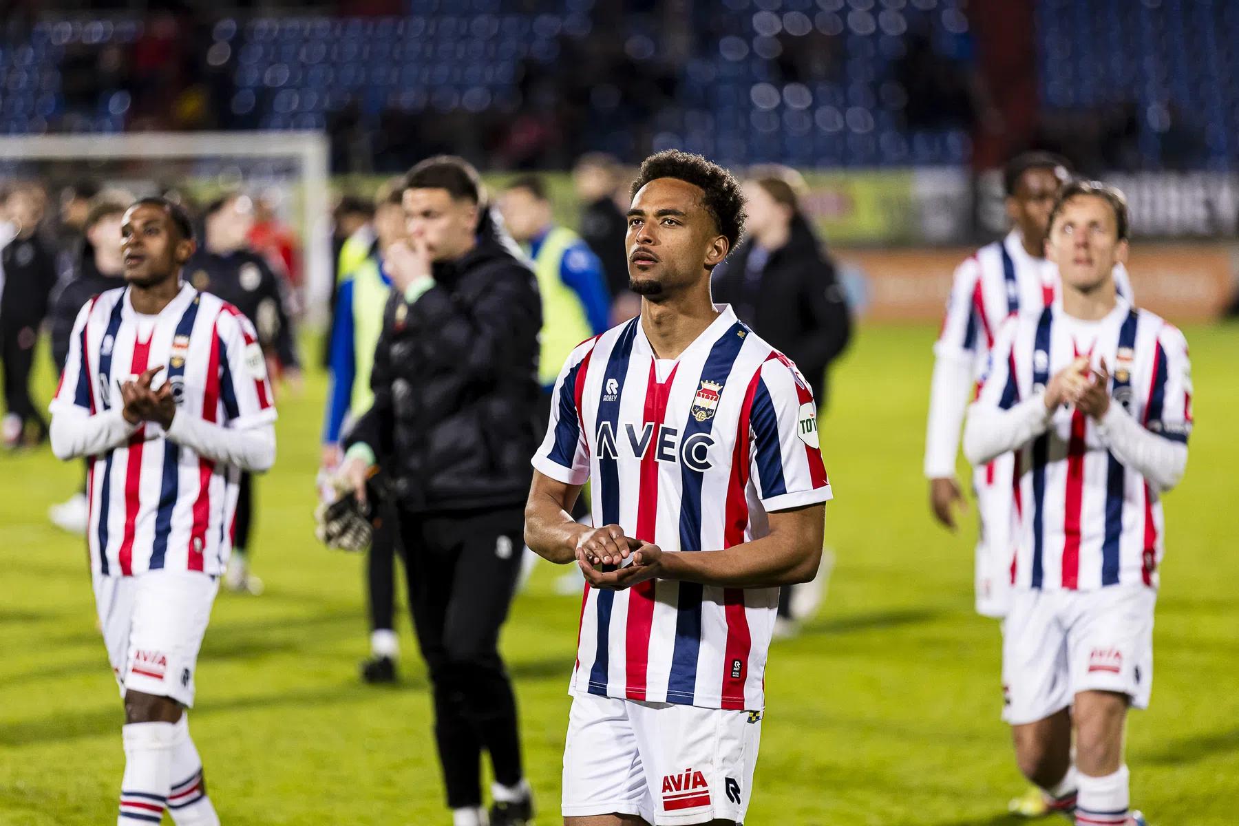 Programma in de Eredivisie-kelder: Willem II geeft Almere City en RKC hoop