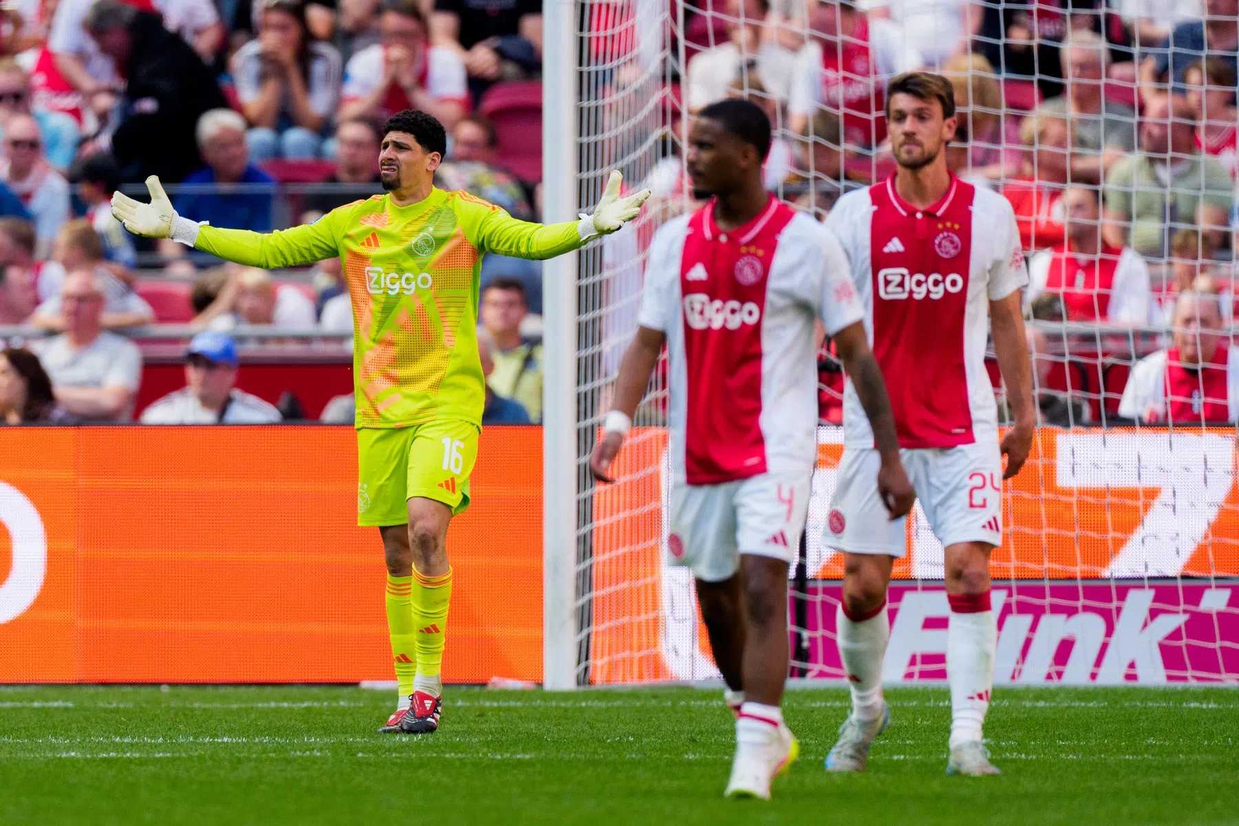 Eredivisie op Rapport: dikke onvoldoendes voor Ajax-duo, Fraser en Ihattaren