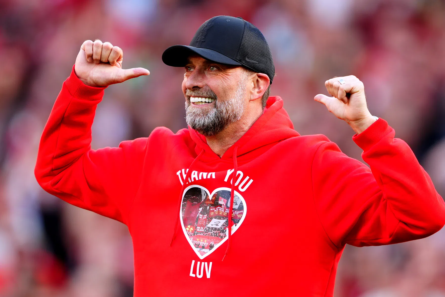 Geliefde Klopp laat na landstitel Liverpool van zich horen