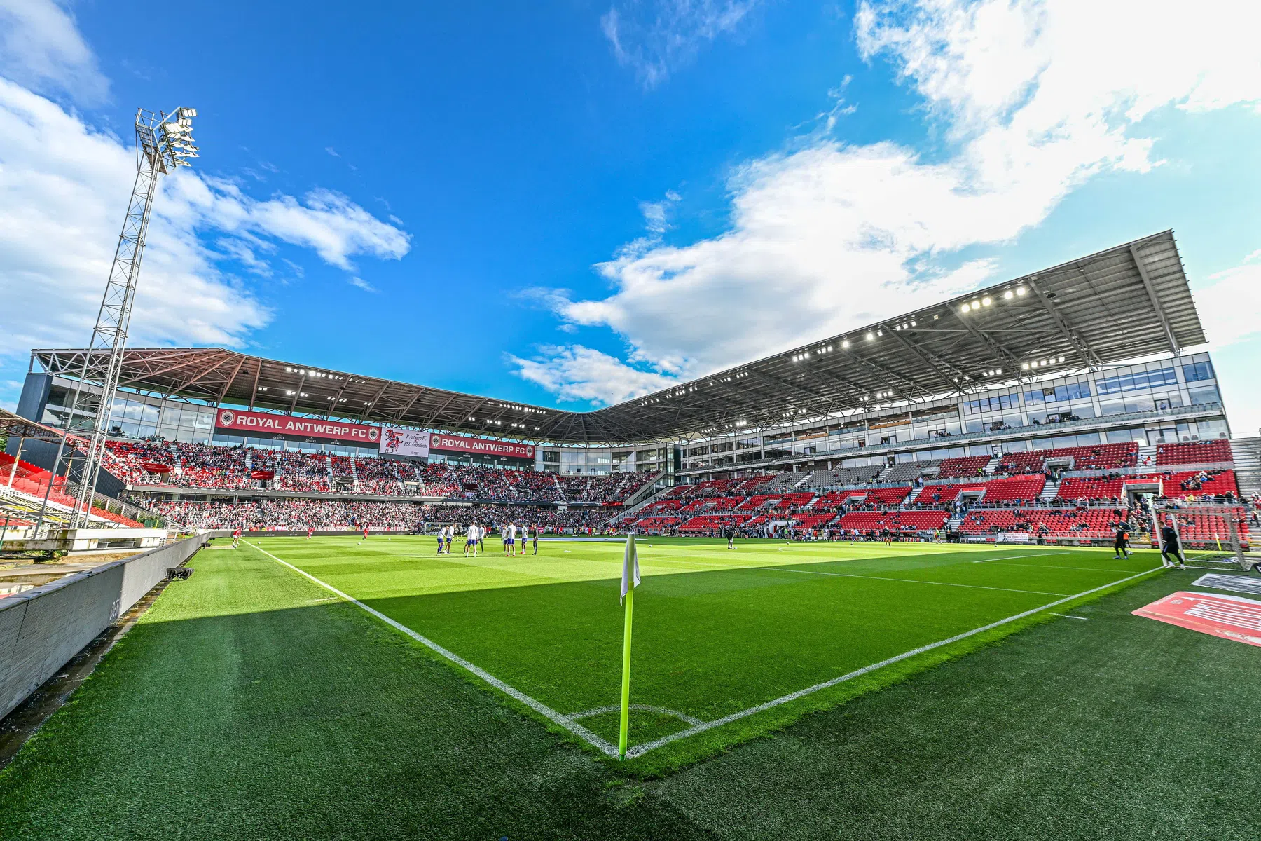 Antwerp FC krijgt eindelijk groen licht voor renovatie Bosuilstadion