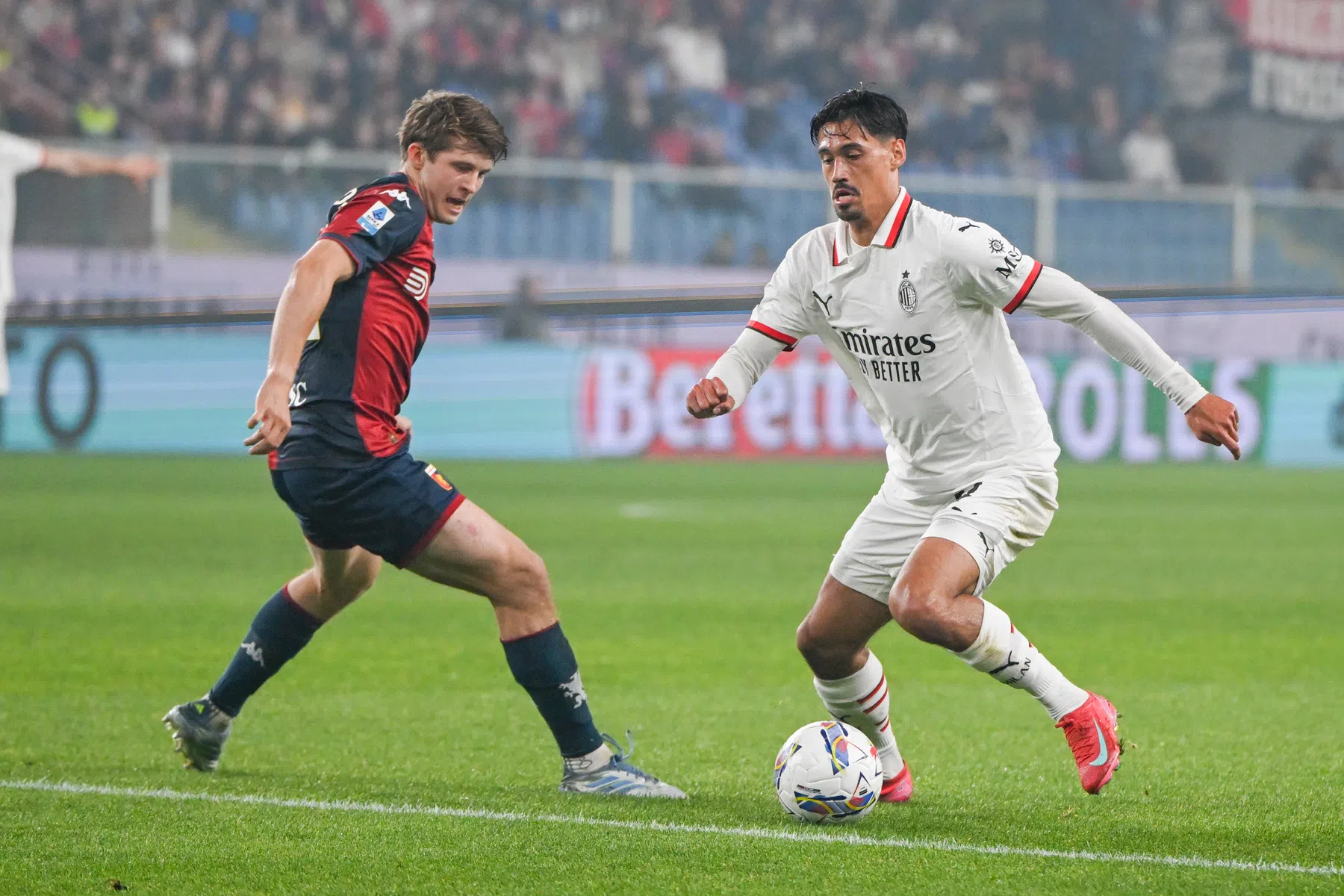 Giménez met assist belangrijk op bijzondere Milan-maandag voor Reijnders