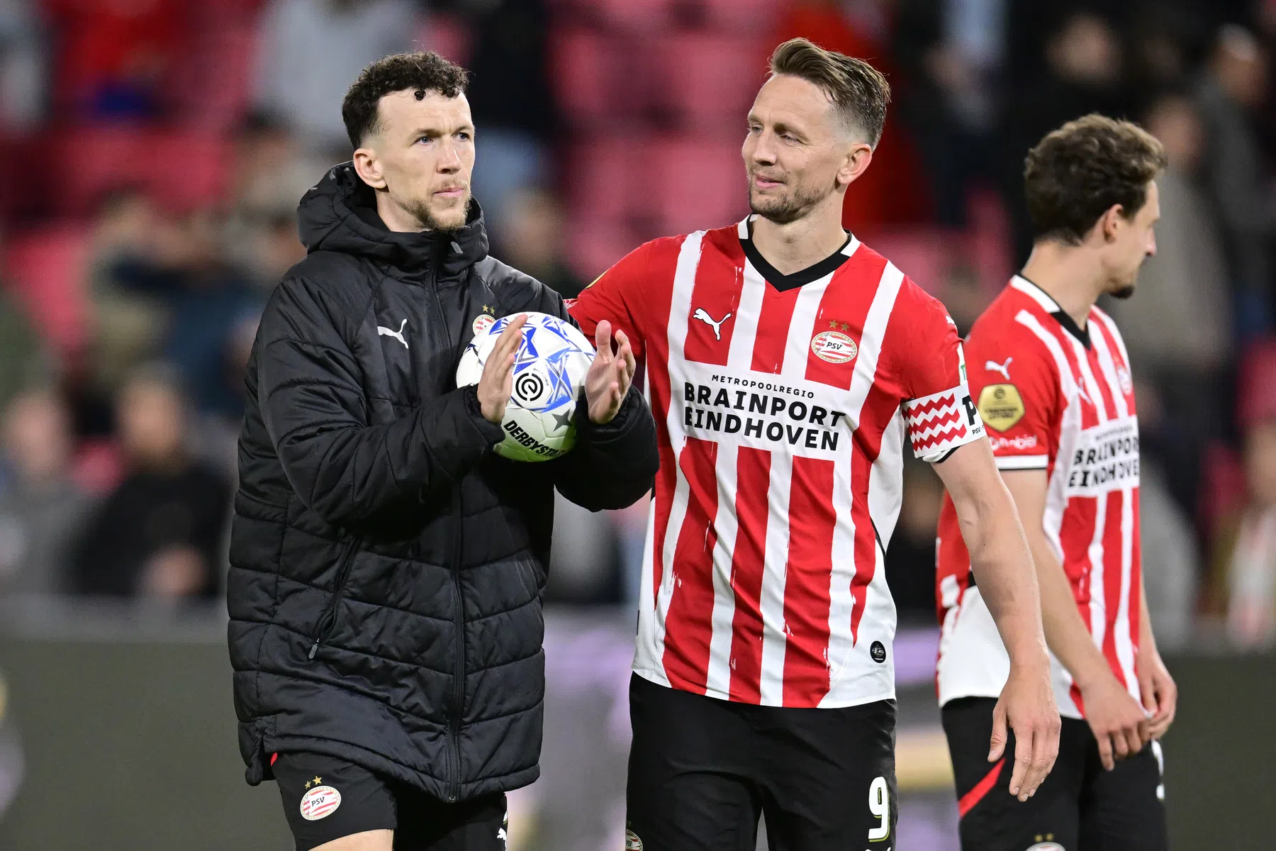 Eredivisie op Rapport: ongrijpbare Perisic en Hadj Moussa, ineenstorting RKC